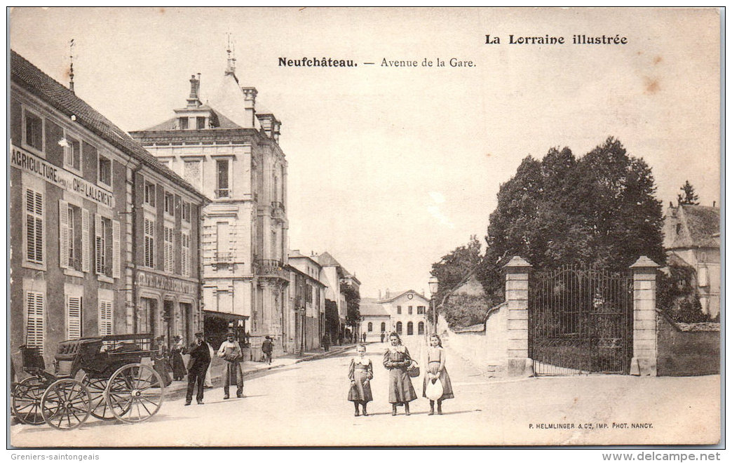 88 NEUFCHATEAU - Avenue De La Gare - Neufchateau