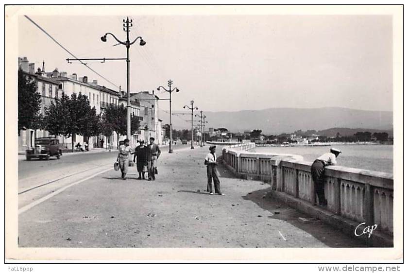 83 - LA CIOTAT : Boulevard De La Plage - CPSM Photo Noir Et Blanc Format CPA 1951 - Var - Autres & Non Classés