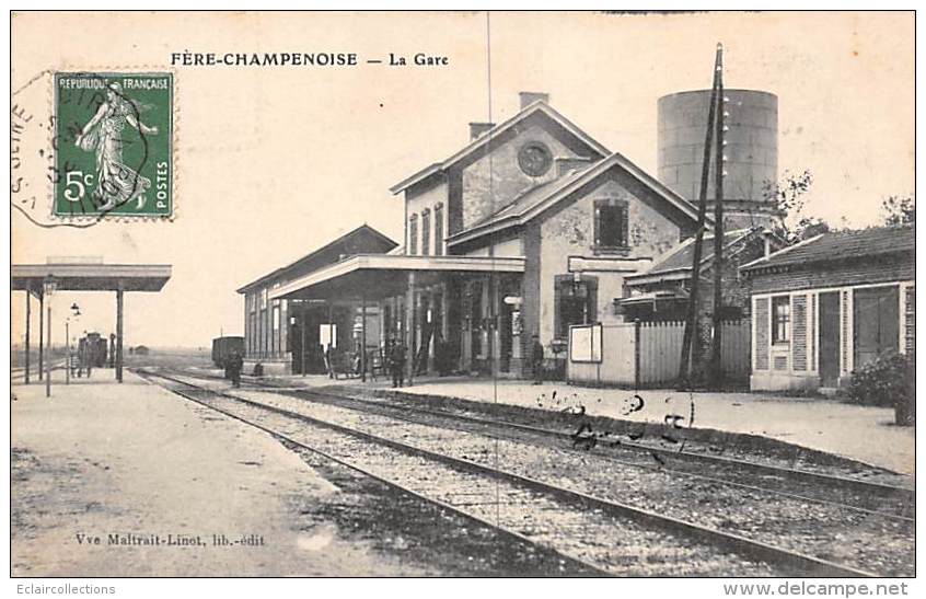 Fère Champenoise       51         Intérieur De La Gare       (voir Scan) - Fère-Champenoise