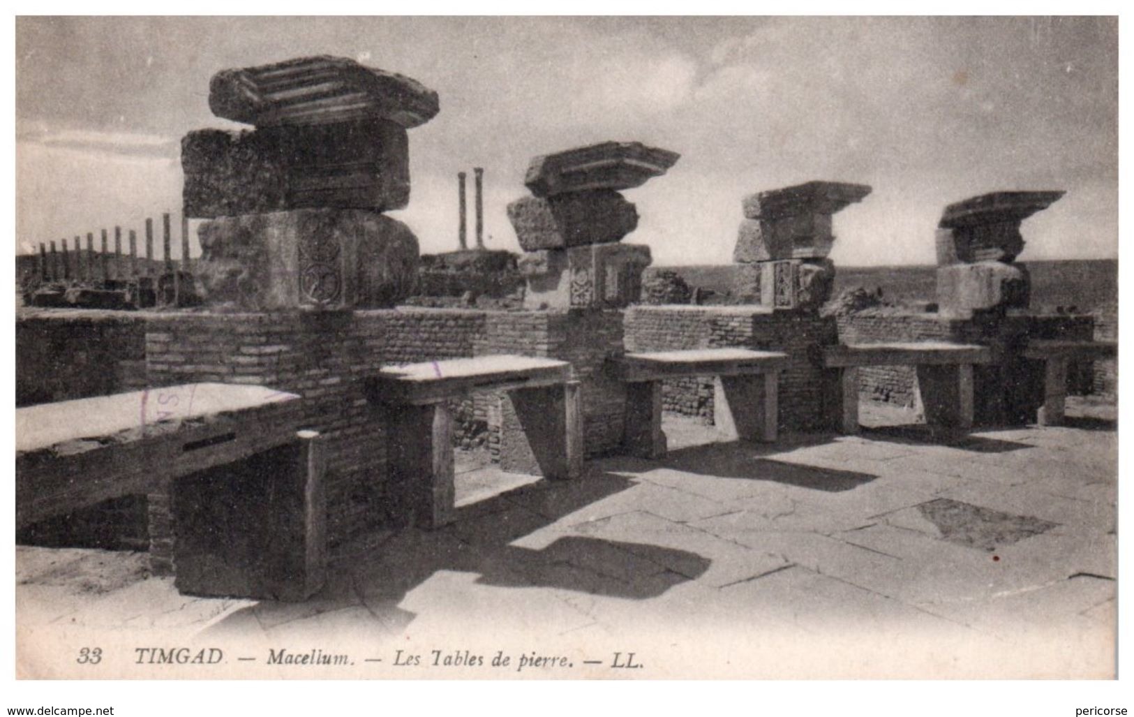 Tunisie   Timgad    Ruines Romaines - Tunisie