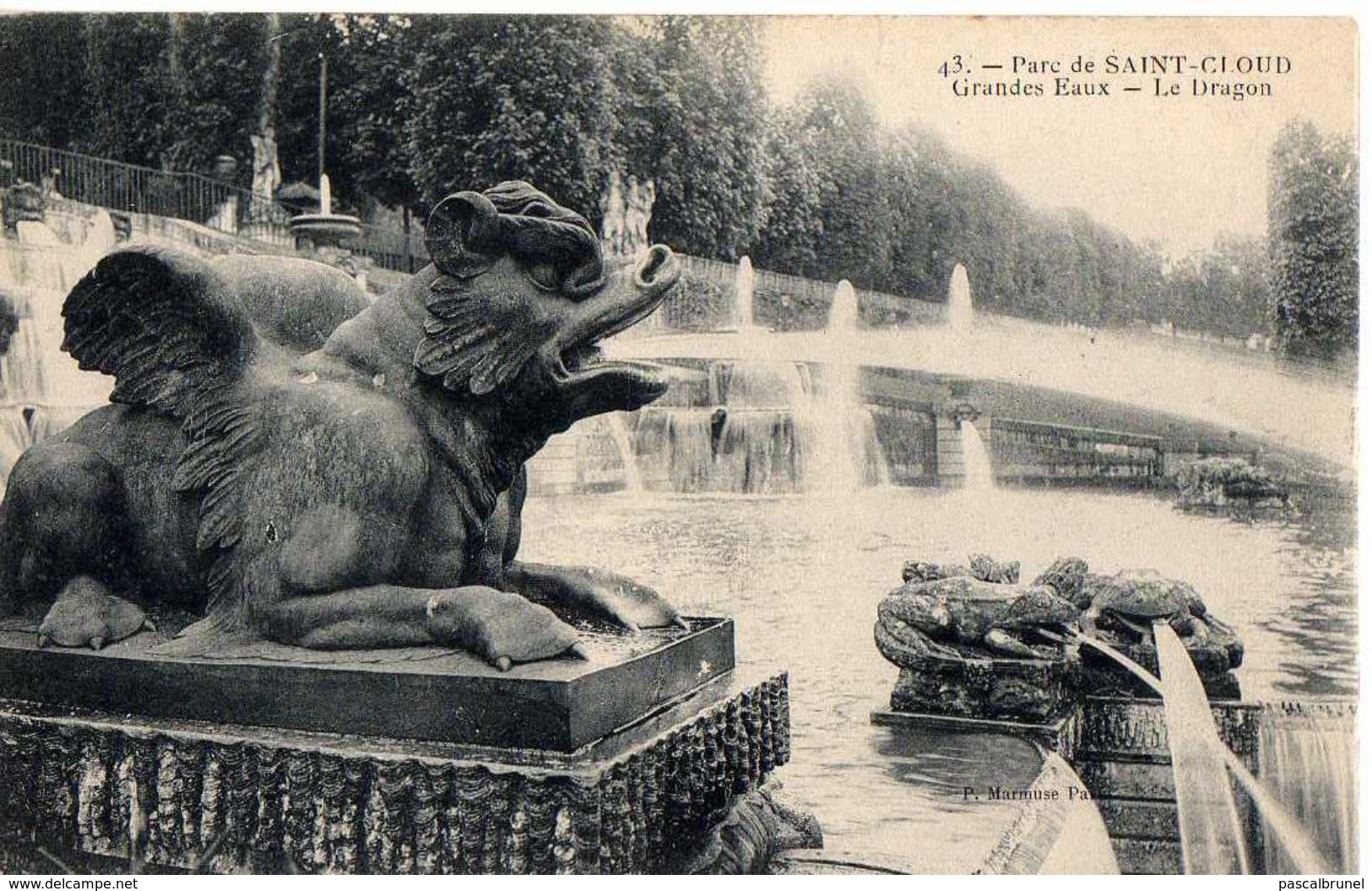 SAINT CLOUD - LE PARC - LES GRANDES EAUX - LE DRAGON - Saint Cloud