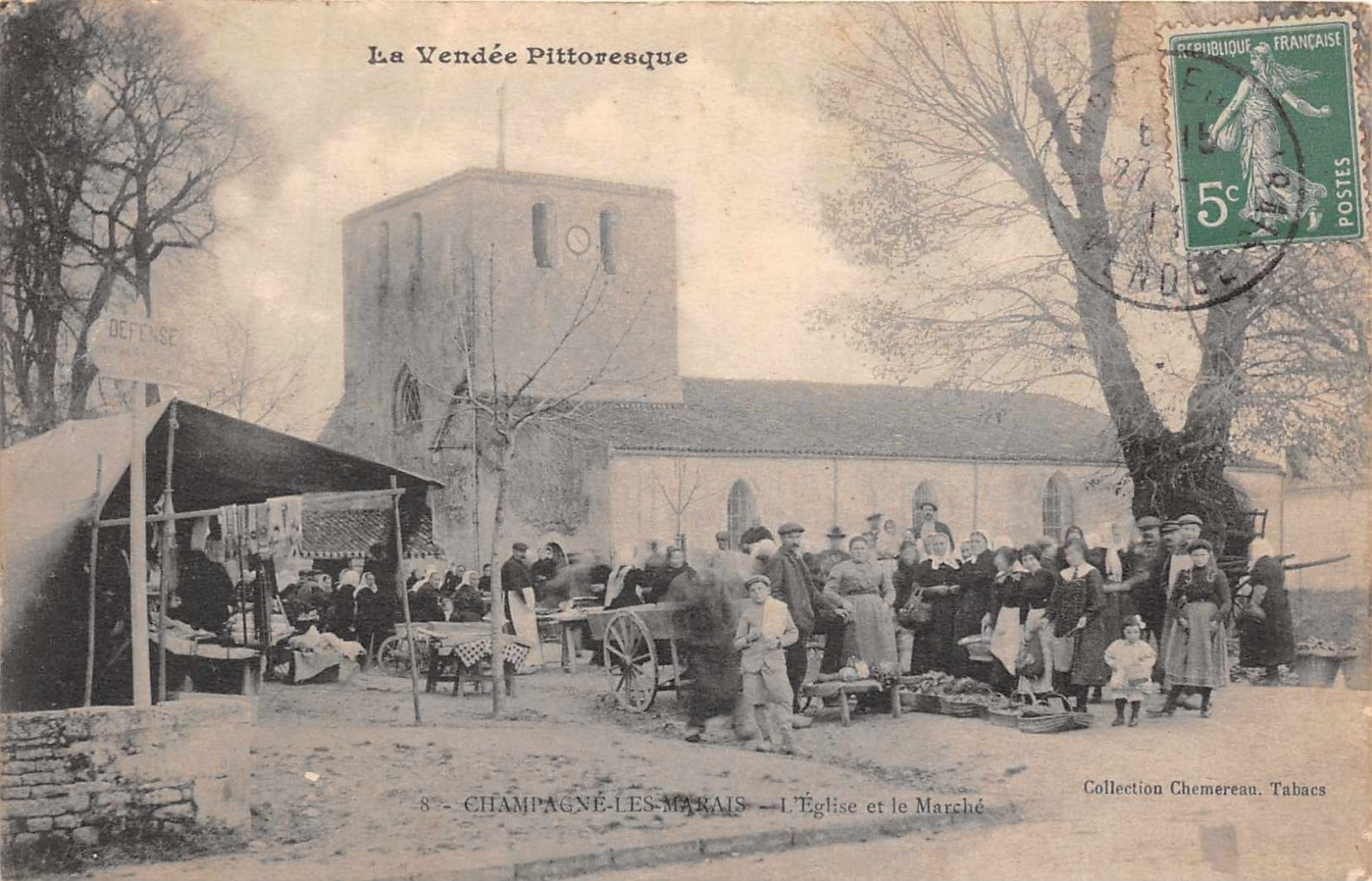 CHAMPAGNE LES MARAIS  - L'église Et Le Marché (tres Animée) - Autres & Non Classés