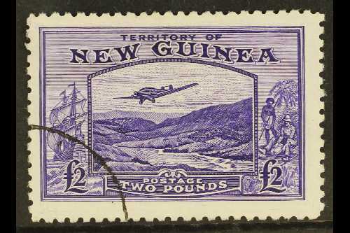 1935  £2 Bright Violet "Bulolo Goldfields", SG 204, Very Fine And Fresh Used. For More Images, Please Visit Http://www.s - Papúa Nueva Guinea
