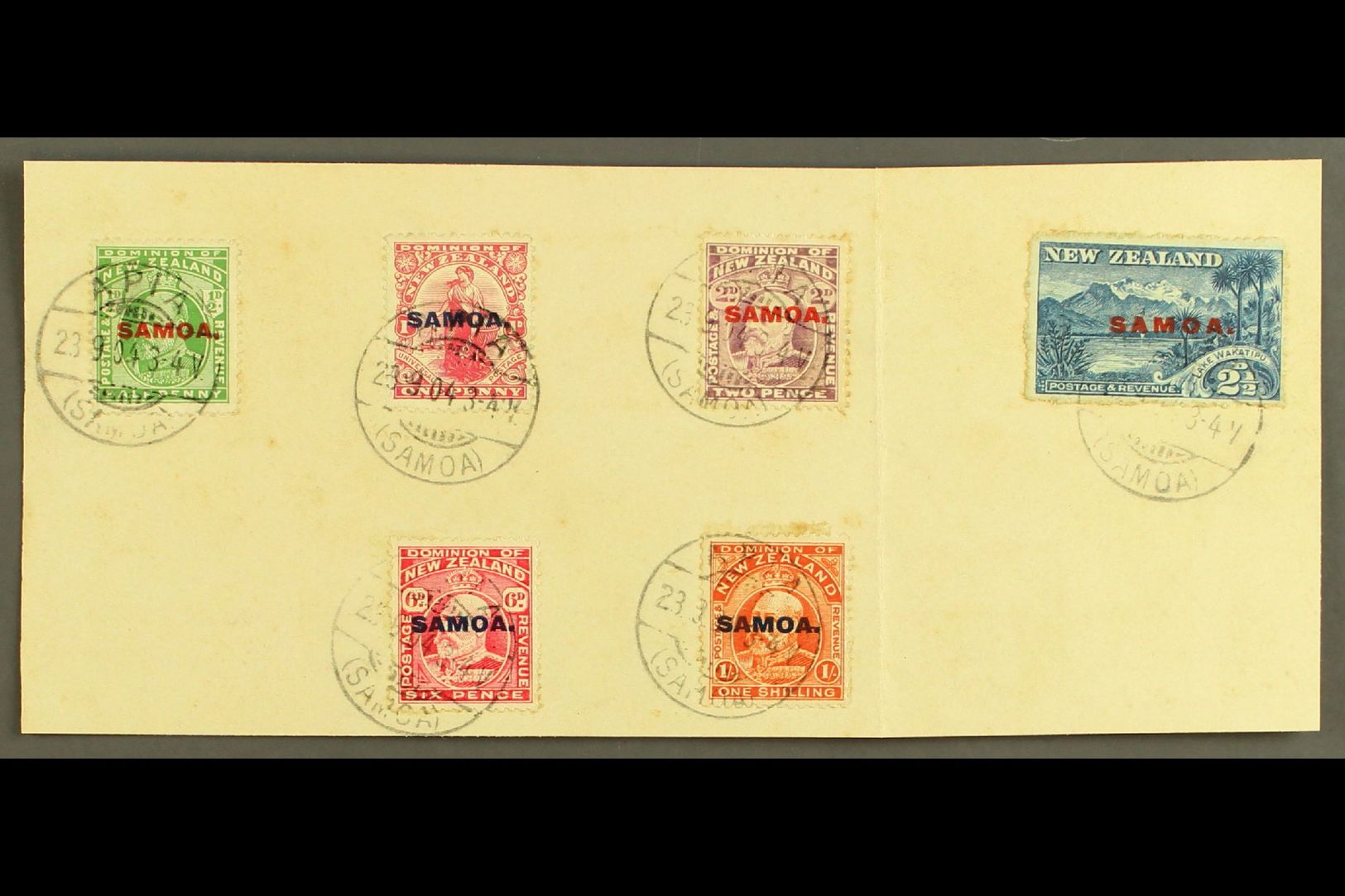 1914-15  KEVII New Zealand Overprints, Complete Set On Piece, SG 115/21, Each With ERROR OF DATE Strike Of "APIA" 23.09. - Samoa