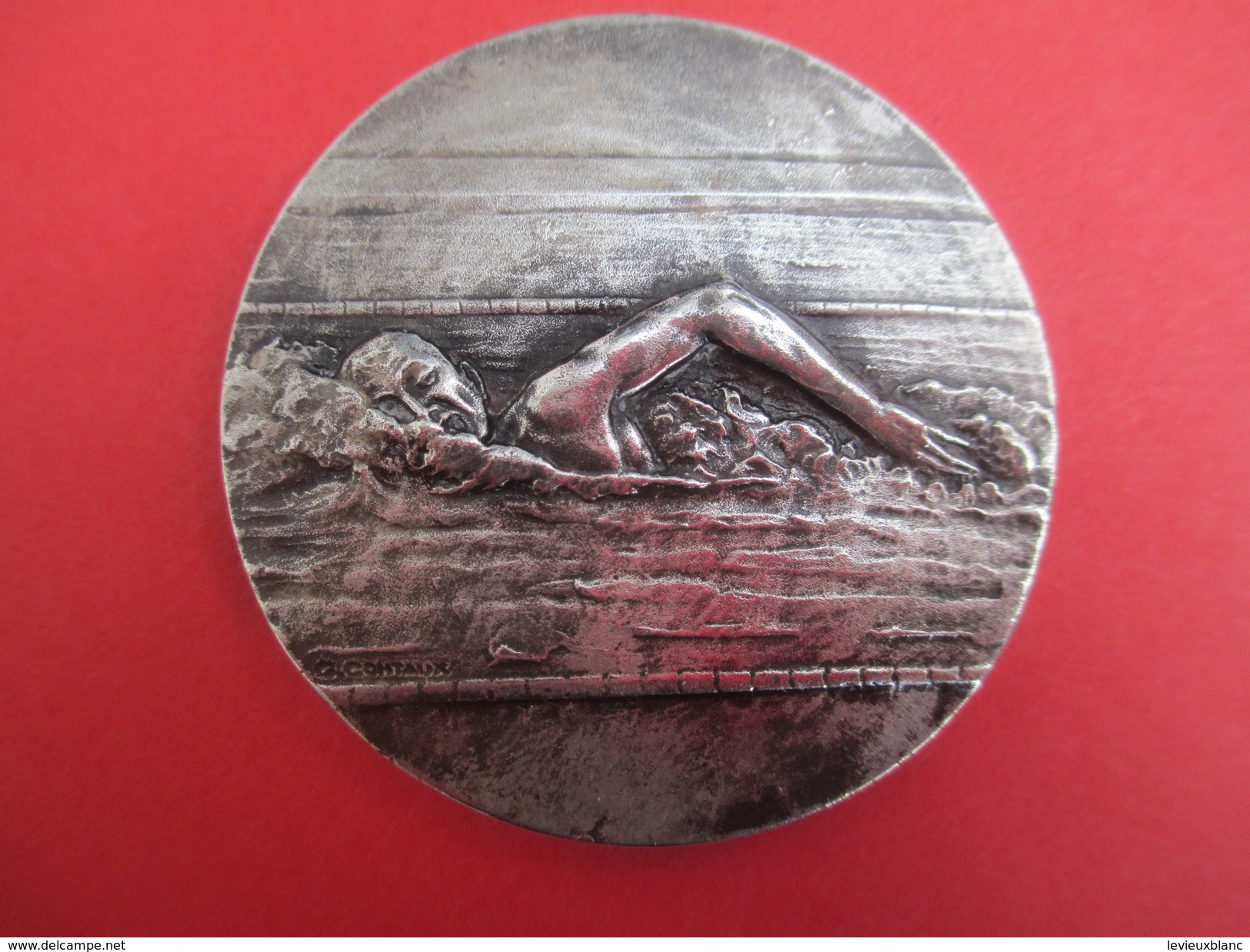 Médaille De Sport/  Natation / Nageur  En Piscine / Bronze Argenté/ Vers 1930-1950   SPO195 - Swimming