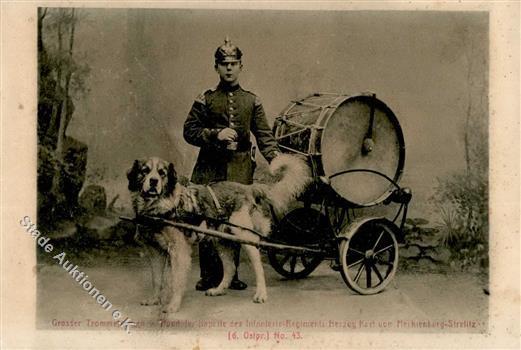 Hund Hundewagen Mit Trommel Der Kapelle Des Inf. Regiments Nr. 43 Ansichtskarte I-II (fleckig) Chien - Honden