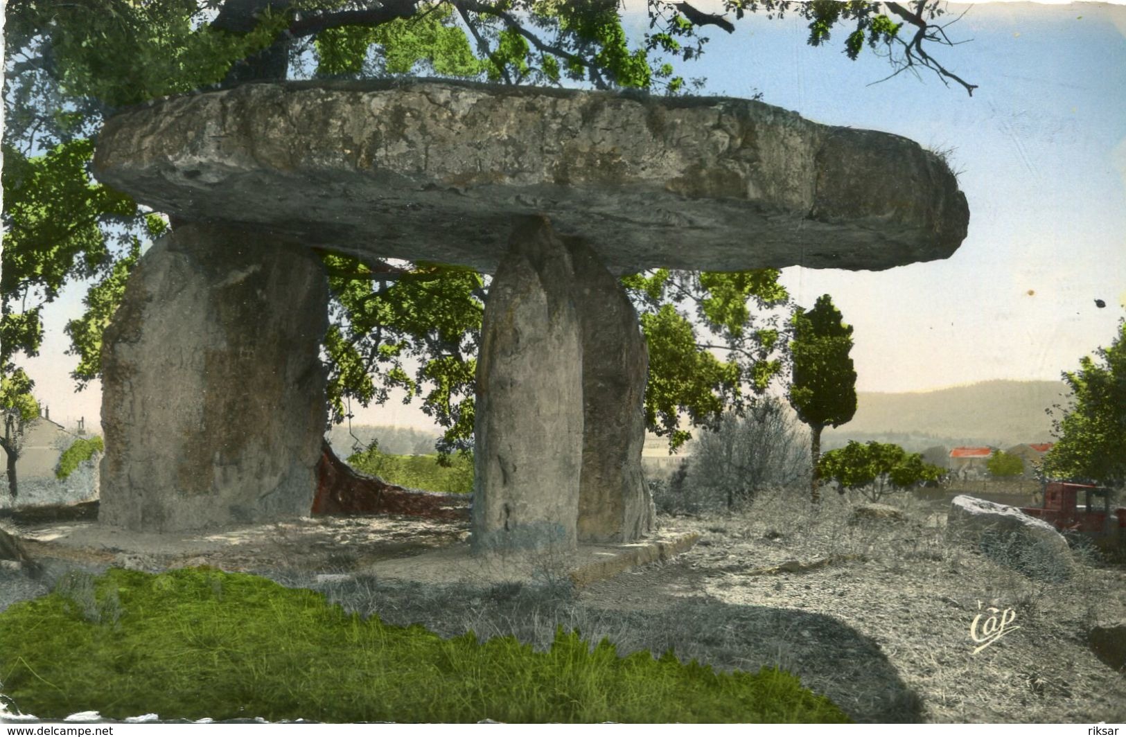 DOLMEN ET MENHIR(DRAGUIGNAN) - Dolmen & Menhirs