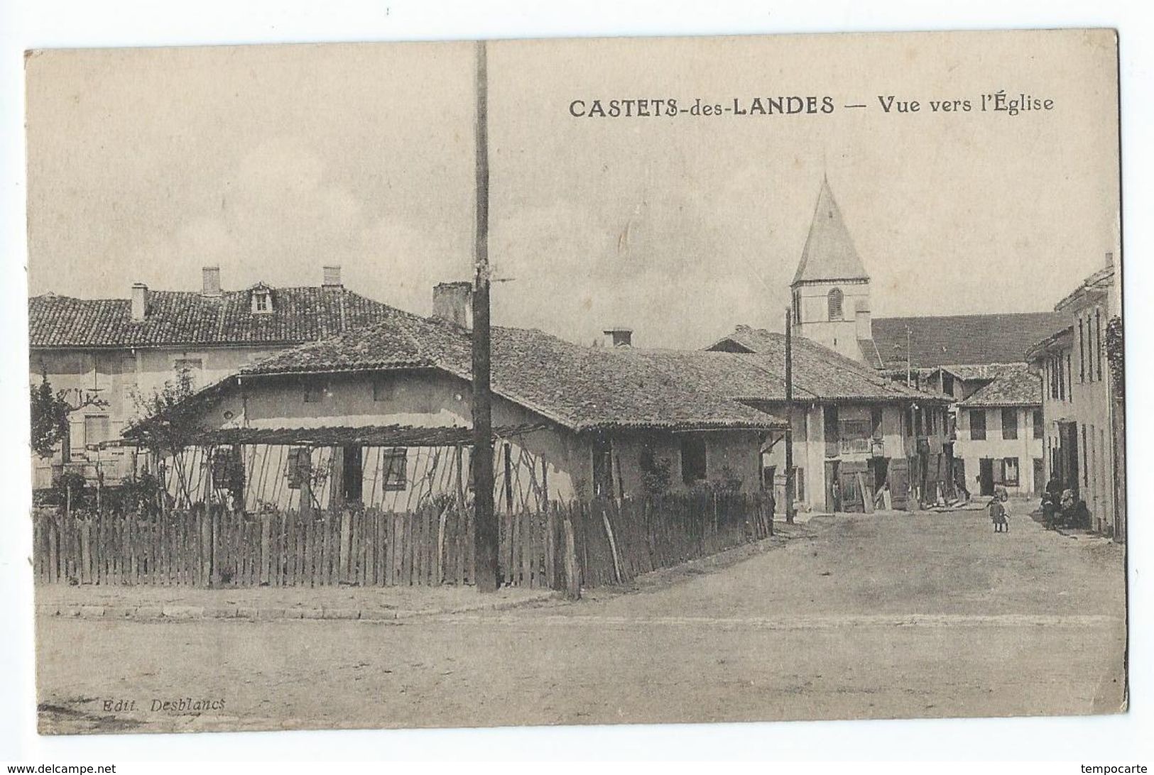 Castets-des-Landes - Vue Vers L'Eglise - Castets