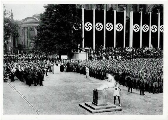 Olympiade 1936 WK II Fackelläufer Im Lustgarten I- - Olympische Spelen