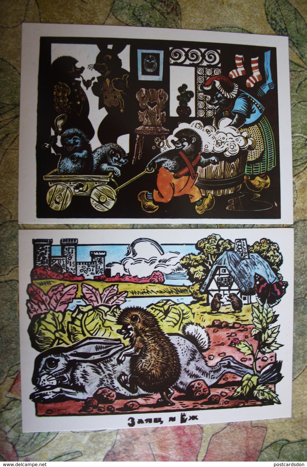 Painter Malakov -  Hedgehog And Hare  - Old  Postcard - Igel Herisson 1988 - 2 PCs Lot - Autres & Non Classés