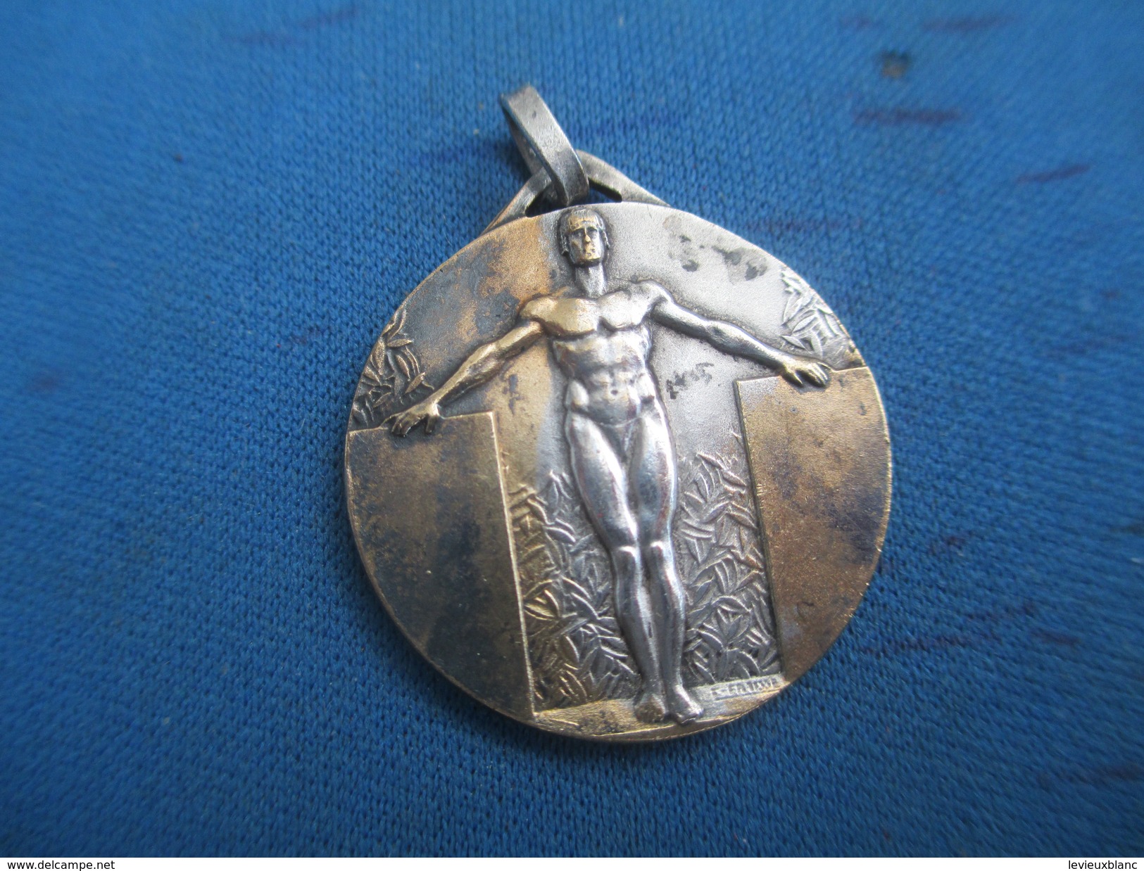 Médaille /Sports/Gymnastique/Office Du Sport Scolaire Et Universitaire/Bronze Nickelé /Fraisse Vers 1920- 1930    SPO222 - Atletismo