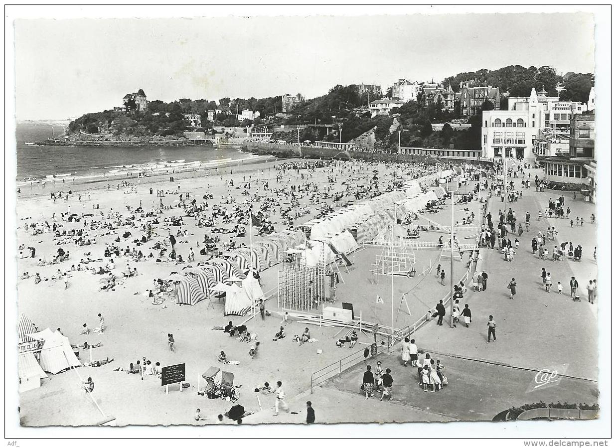 CPSM DINARD, PLAGE DE L'ECLUSE TRES ANIMEE, COTE D'EMERAUDE, ILLE ET VILAINE 35 - Dinard