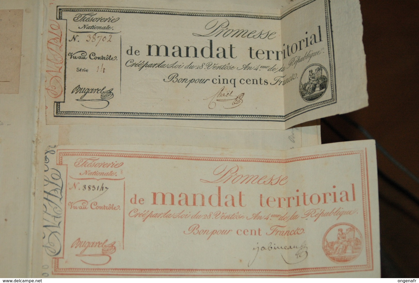 recueil de divers doc. très anciens, donc assignant de 1871 et suite, ticket de trains, etc ..., voir scans