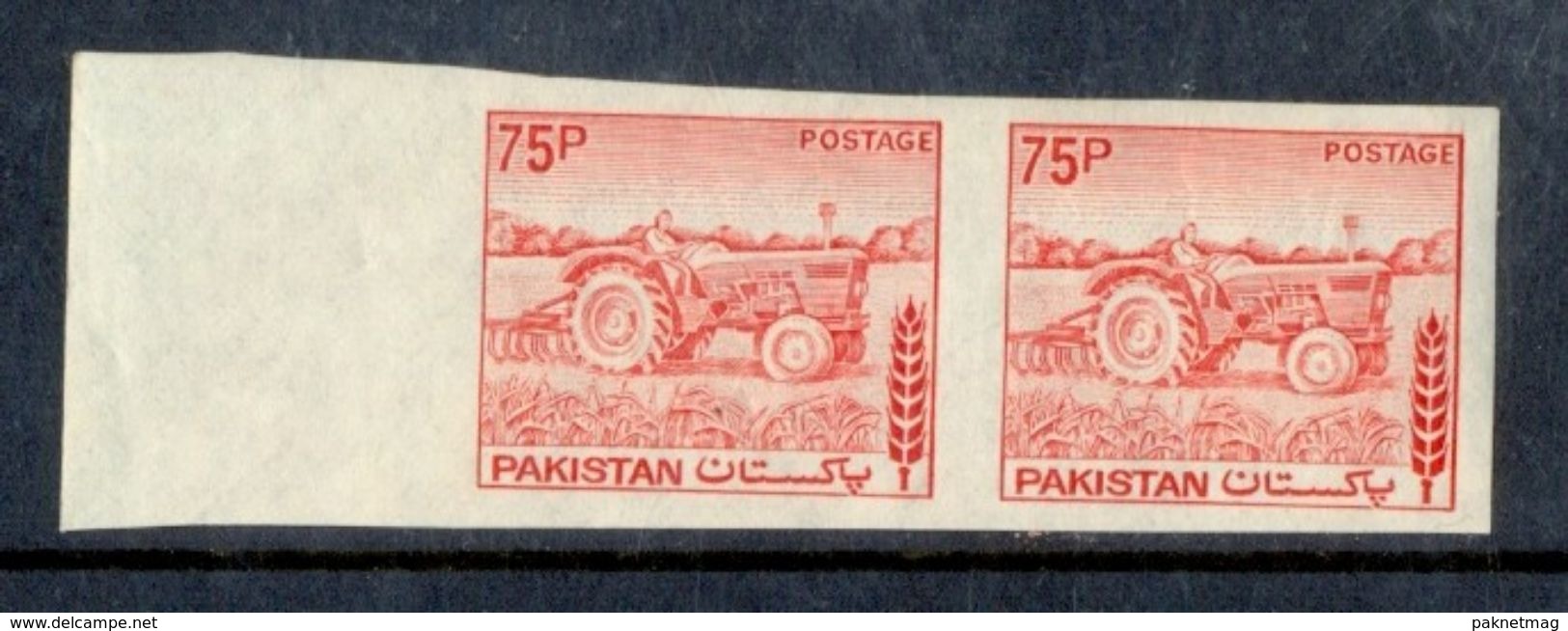 S246- Imperf Pair Of Pakistan Definitive Series 1978 Tractor. - Pakistan
