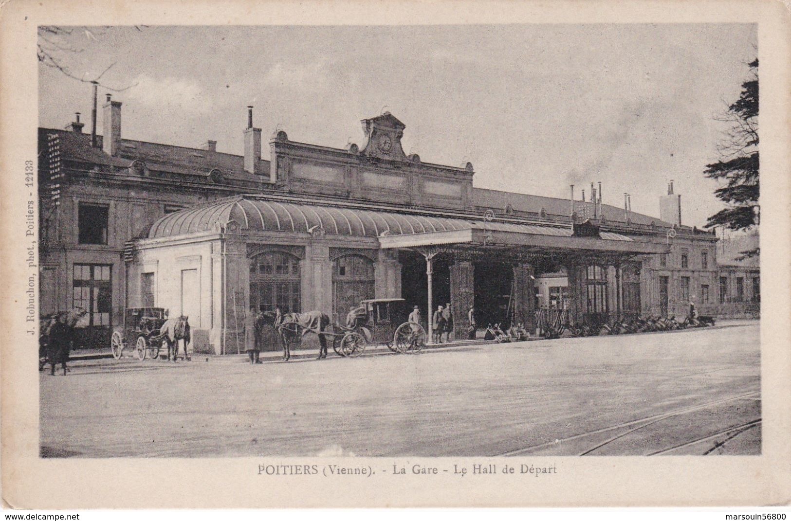 CPA  Dept 86 POITIERS La Gare - Le Hall De Depart - Poitiers