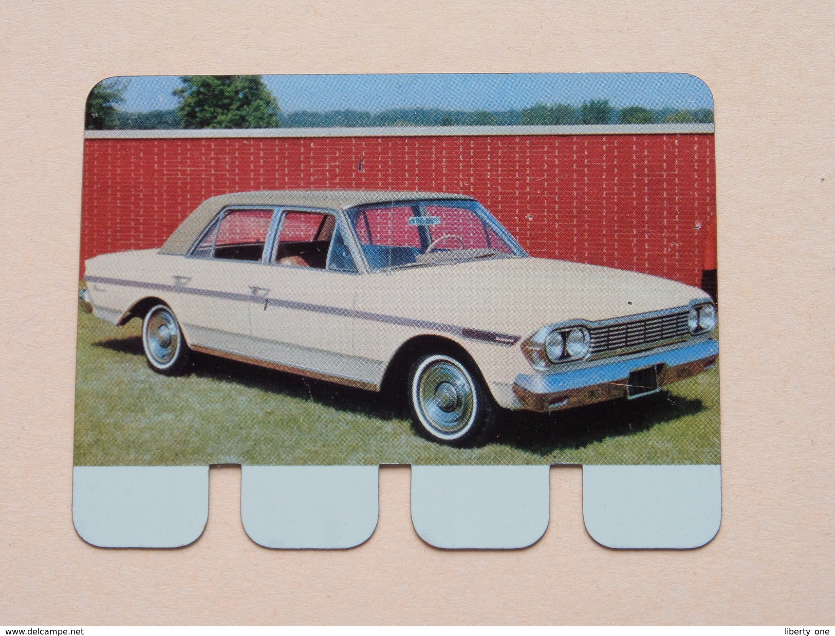 RAMBLER AMBASSADOR 1964 - Coll. N° 69 NL/FR ( Plaquette C O O P - Voir Photo - IFA Metal Paris ) ! - Placas En Aluminio (desde 1961)