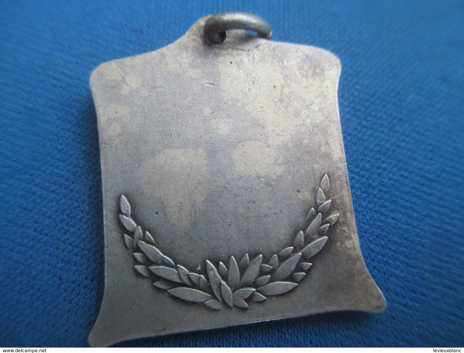 Médaille De Sport/TIR / U S T F / Coq Et Cible/ Vers 1930 - 1950                     SPO231 - Autres & Non Classés