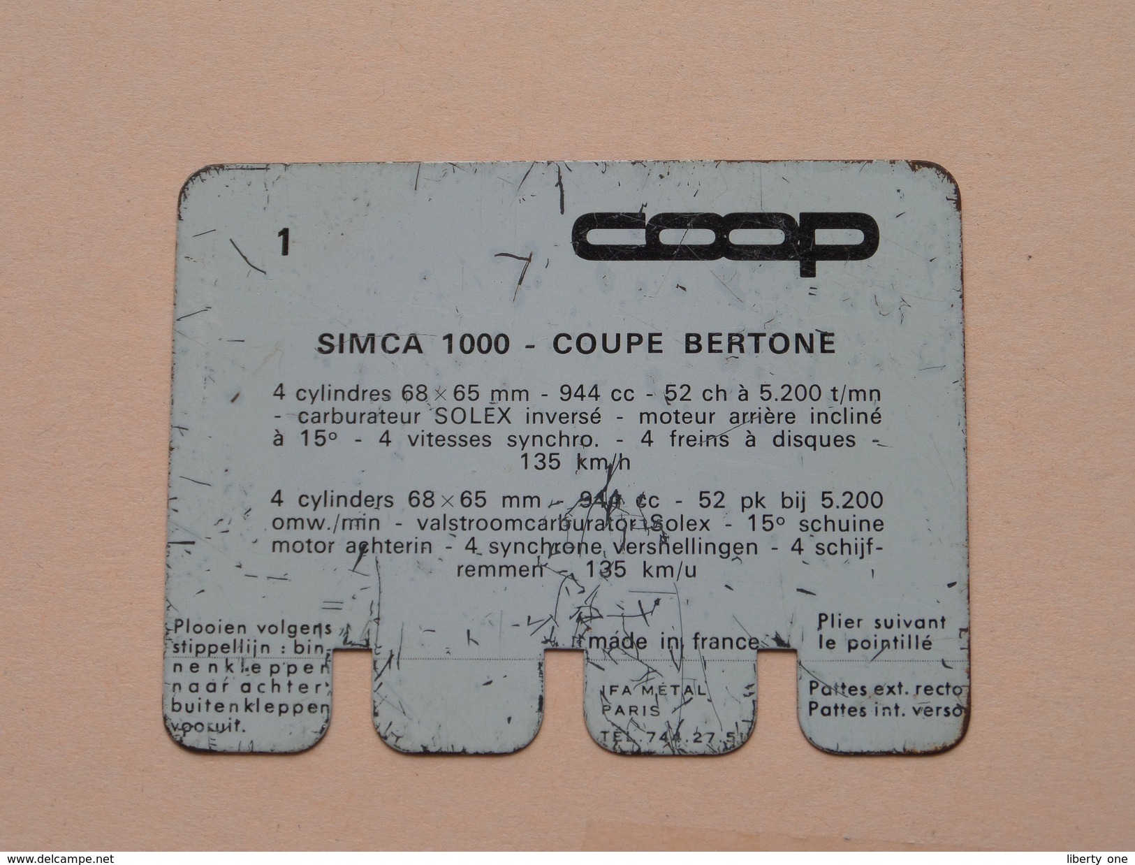 SIMCA 1000 COUPE BERTONE - Coll. N° 1 NL/FR ( Plaquette C O O P - Voir Photo - IFA Metal Paris ) ! - Targhe In Lamiera (a Partire Dal 1961)