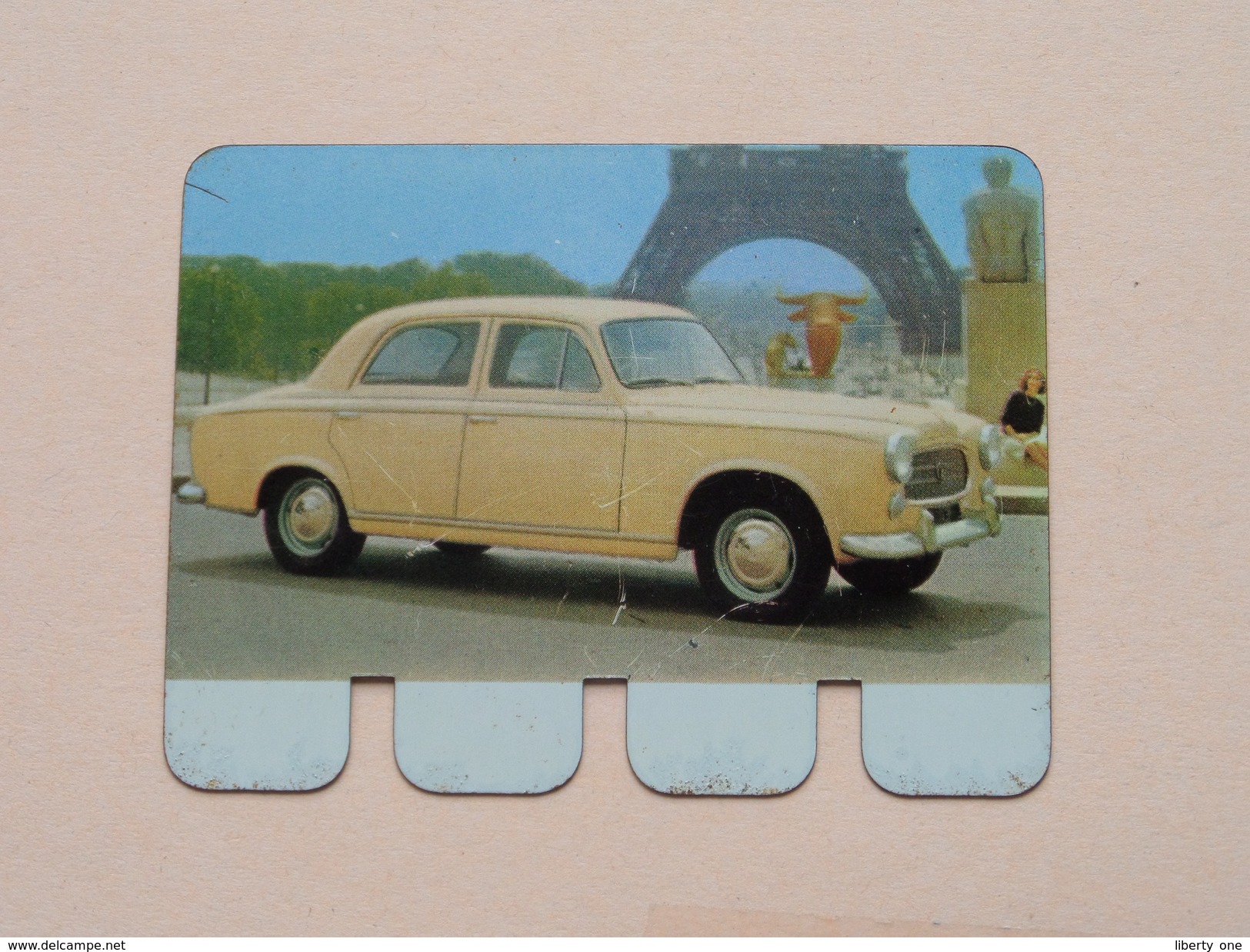 PEUGEOT 403 - Coll. N° 6 NL/FR ( Plaquette C O O P - Voir Photo - IFA Metal Paris ) ! - Plaques En Tôle (après 1960)