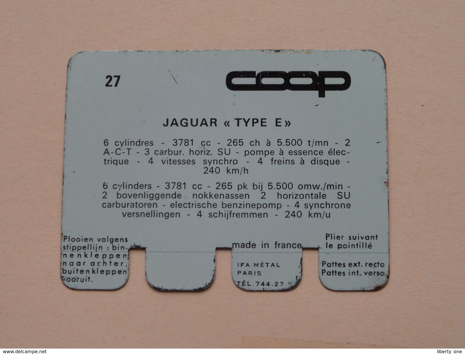 JAGUAR TYPE E - Coll. N° 27 NL/FR ( Plaquette C O O P - Voir Photo - IFA Metal Paris ) ! - Plaques En Tôle (après 1960)