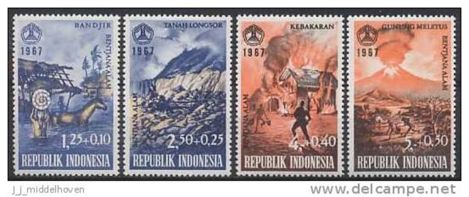 Indonesia Indonesie Zonnebloem Cat Nr 595/598 Postfris (MNH, Neuf Sans Charniere) - Indonesië