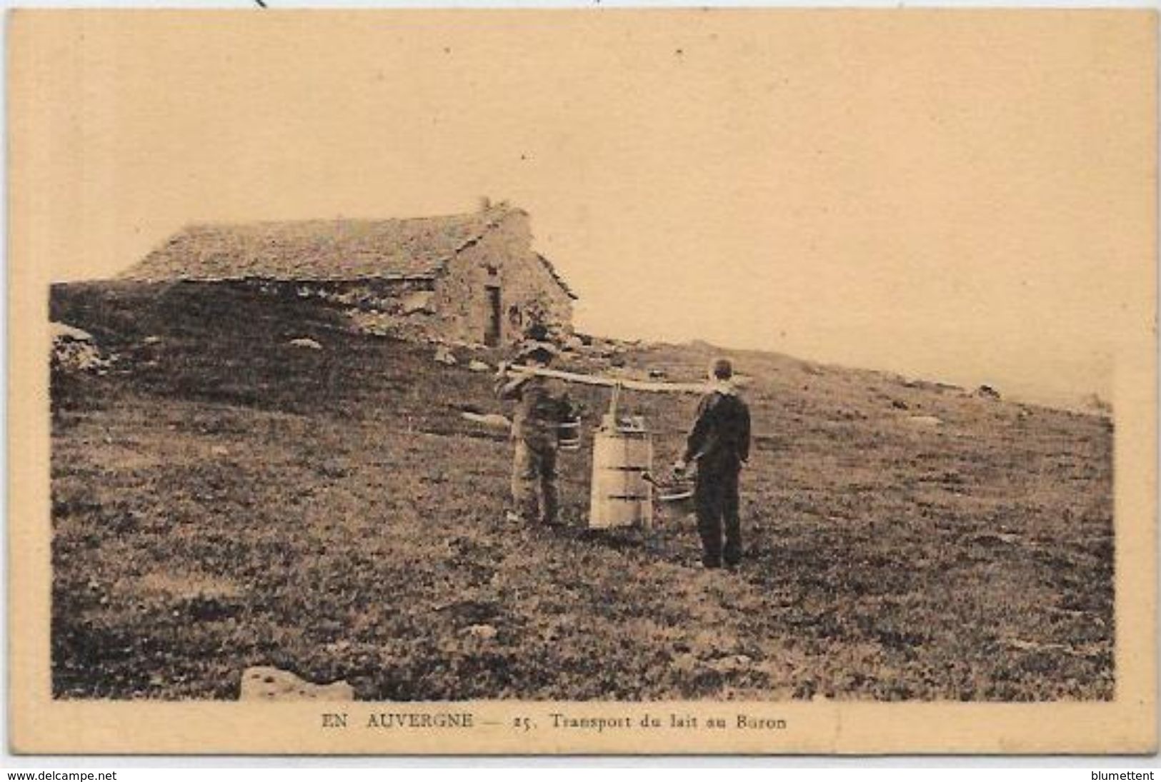 CPA Types Métier Folklore Cantal Auvergne écrite - Sonstige & Ohne Zuordnung