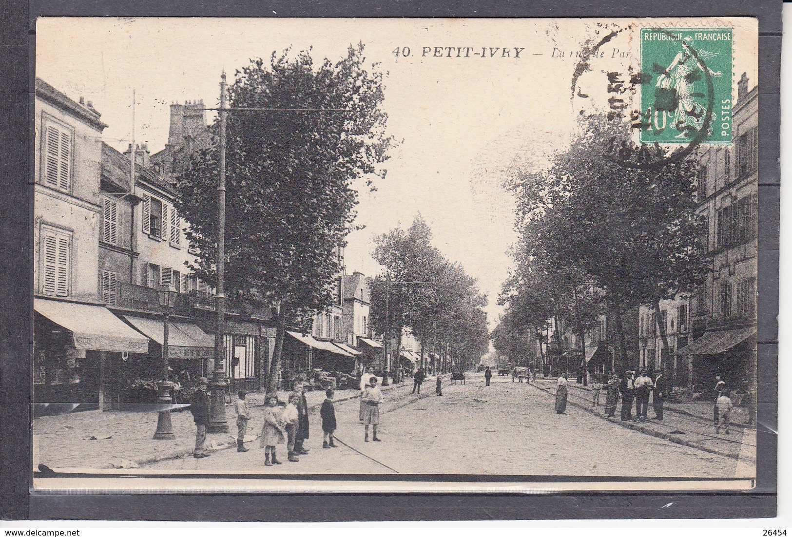 IVRY-SUR-SEINE   Petit-ivry    CPA       Le 12 9 1922    TRES ANIMEE   Num 40   Pour ARGENTAN Orne - Ivry Sur Seine