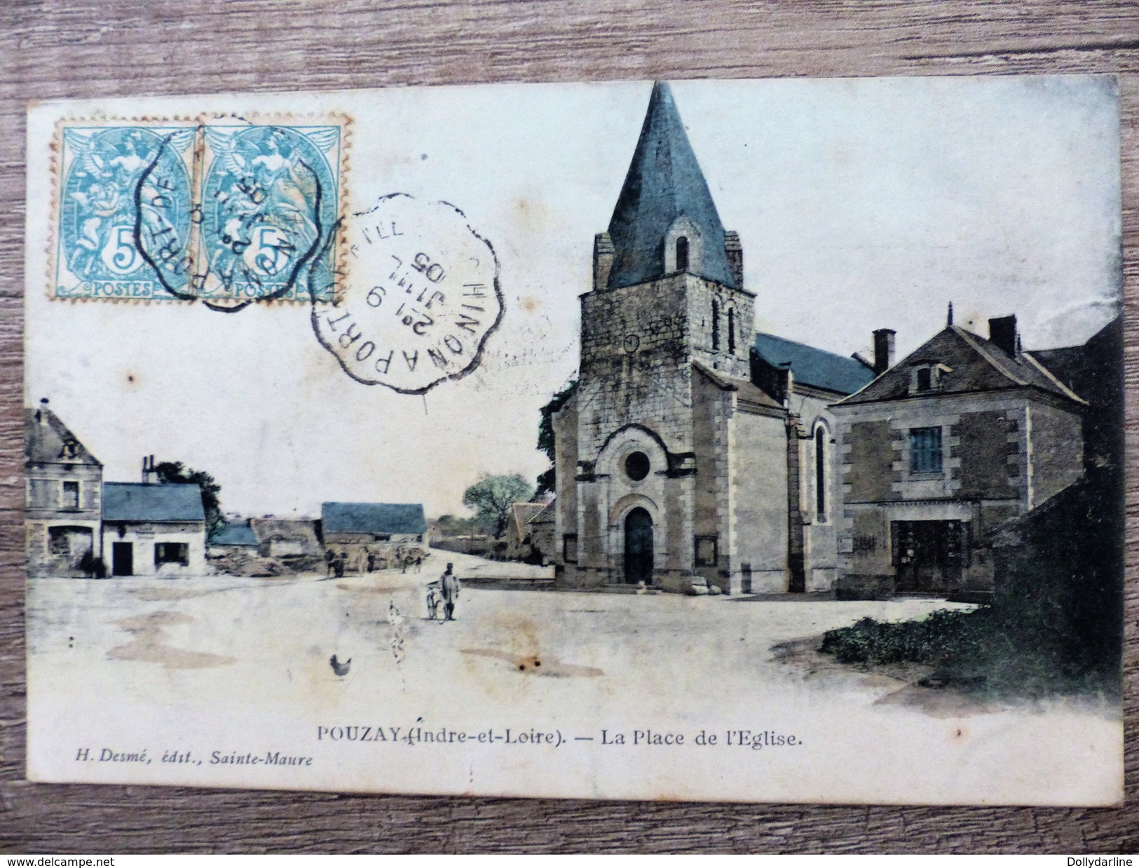 CPA POUZAY Indre Et Loire LA PLACE De L'EGLISE Circulée 1905 Animée Ecrite - Otros & Sin Clasificación