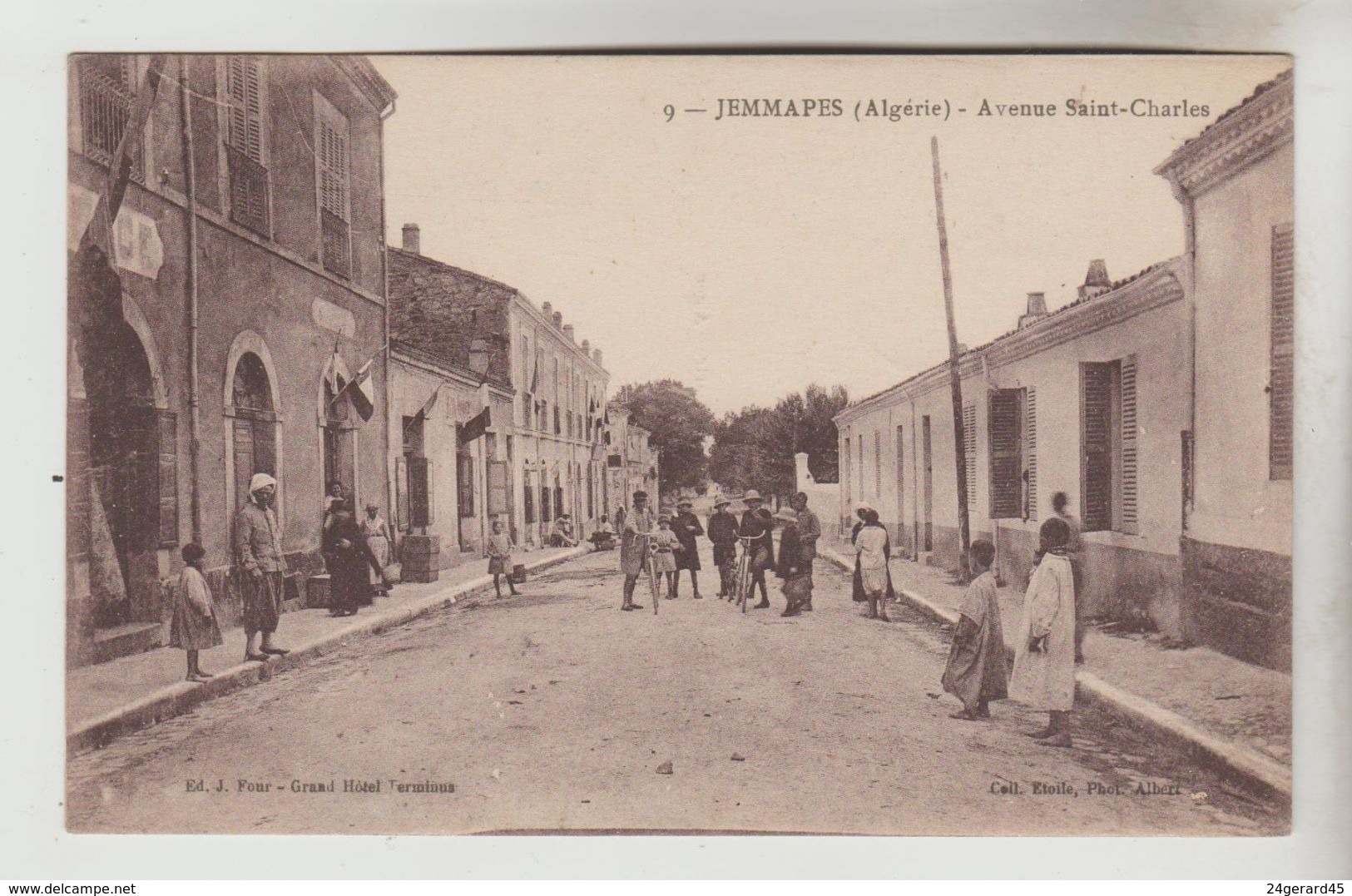 CPSM AZZABA Ex. JEMMAPES (Algérie) - Avenue Saint Charles - Other & Unclassified