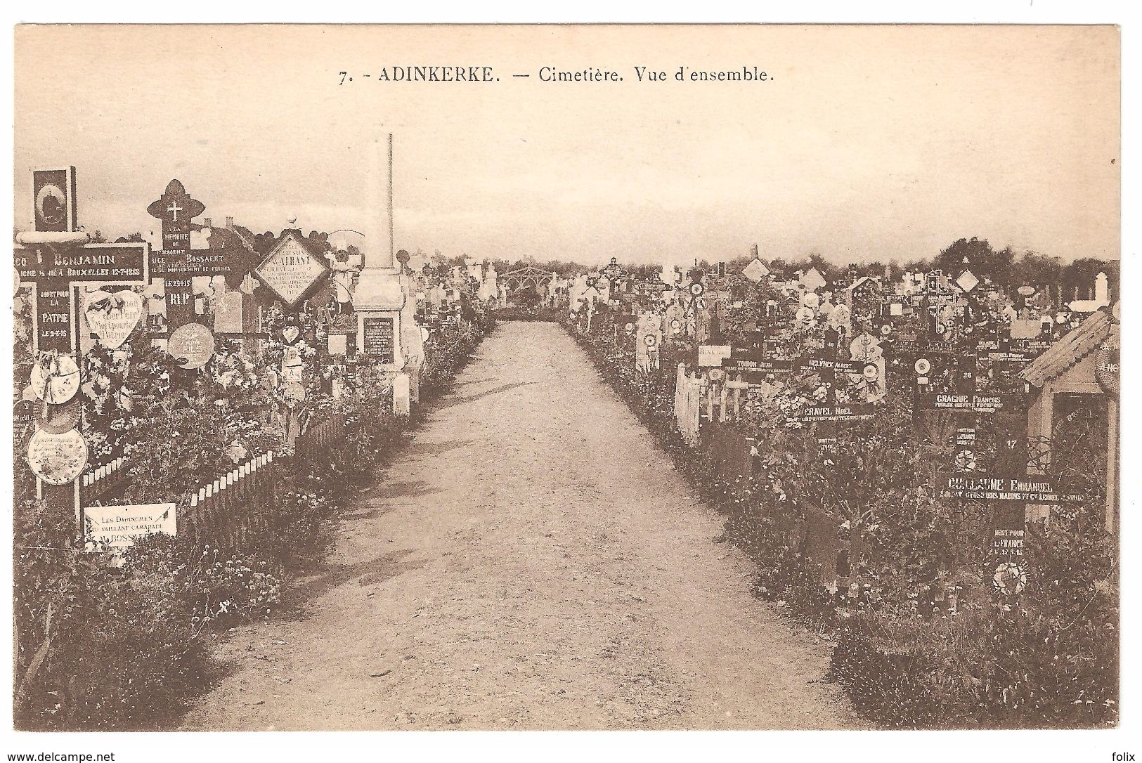 Adinkerke - Cimetière - Vue D'ensemble - WW1 - Oorlog / Guerre 1914-18 - De Panne