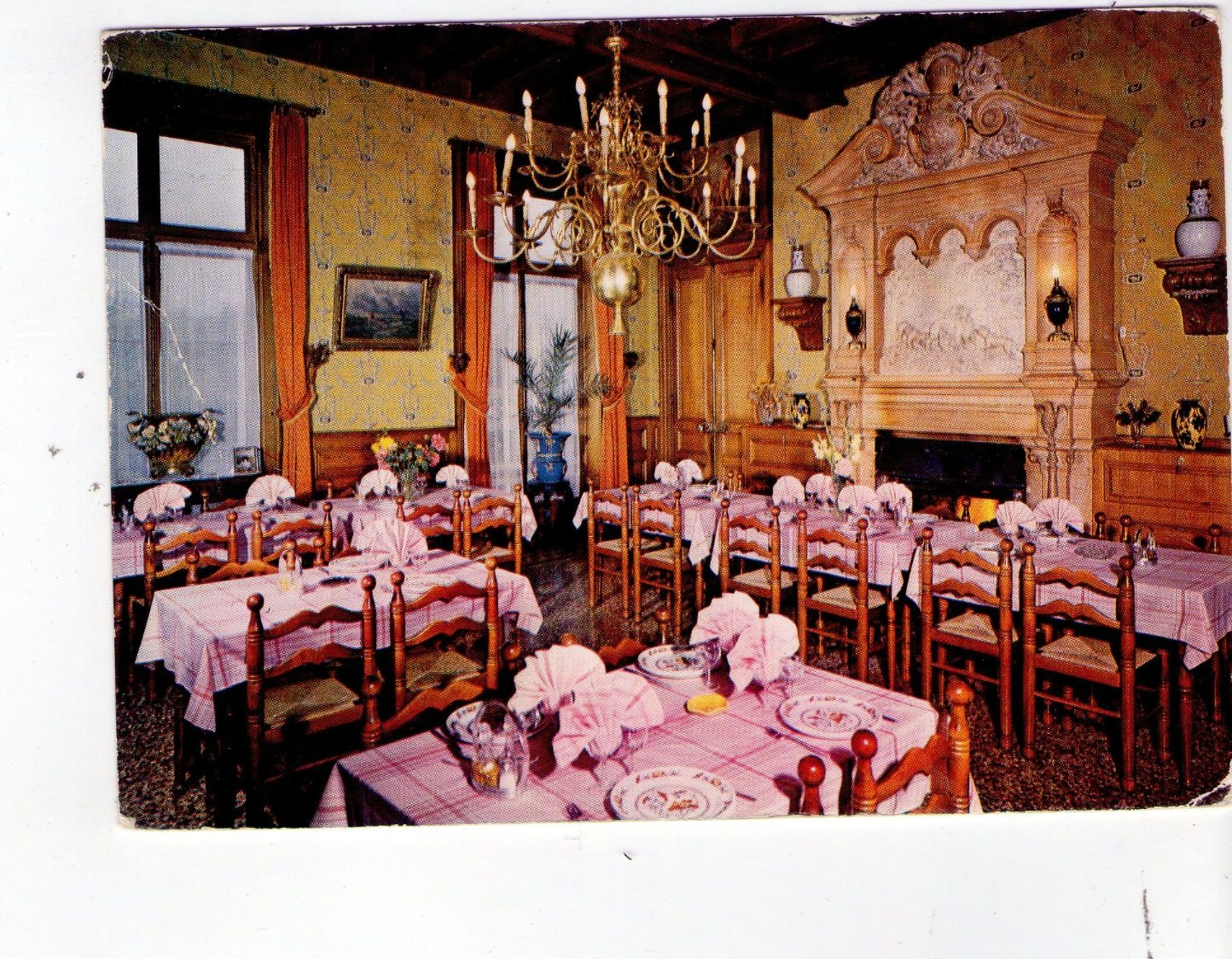 Cpm 21 Pouilly En Auxois - Hotel Restaurant Du Chateau - A Bourgeois - Autres & Non Classés