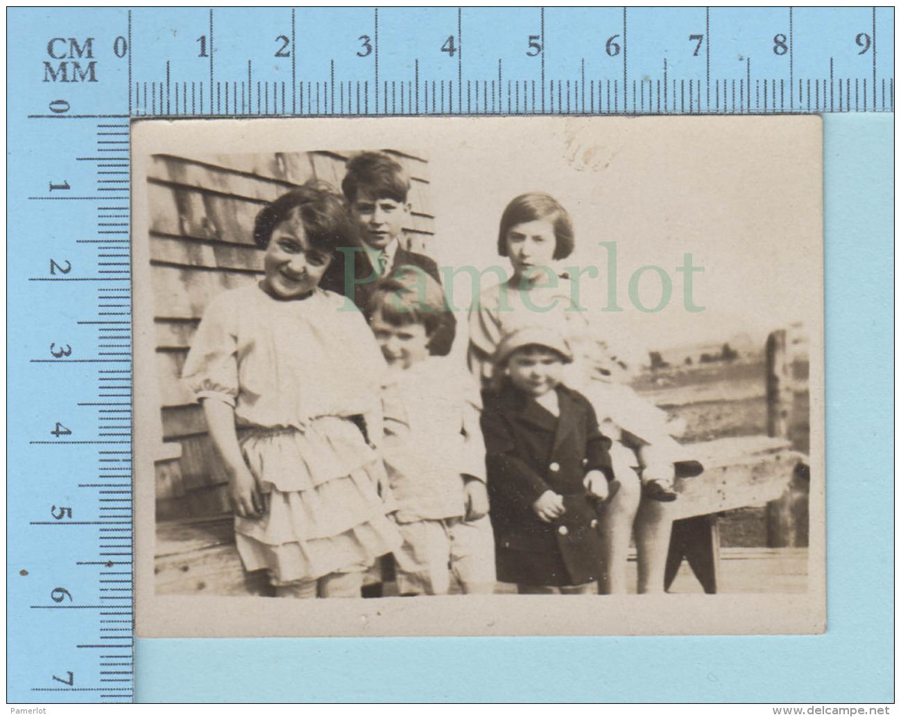 Photo D'époque - Enfants Sur Un Banc D'époque - Non Classés