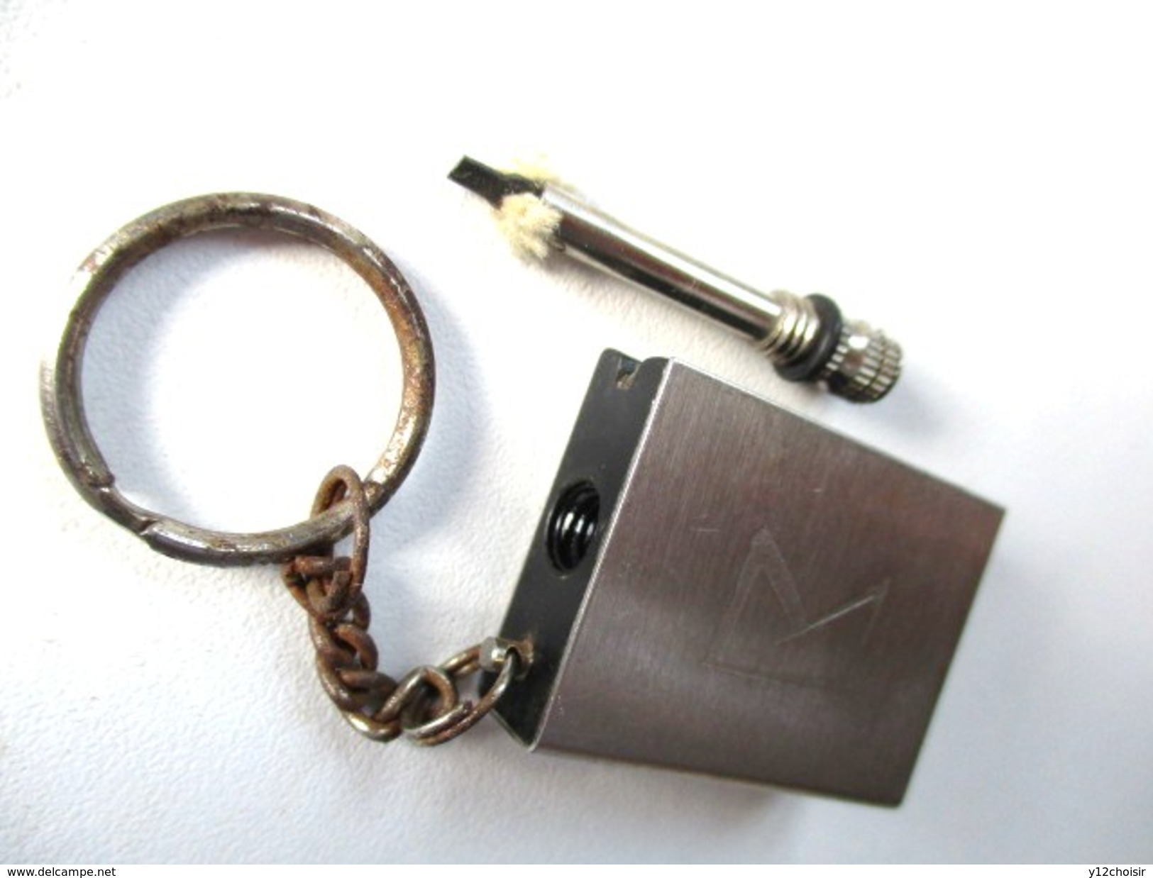 PORTE CLEFS PYROGENE . BRIQUET OBJET DU FUMEUR - Pirogeni