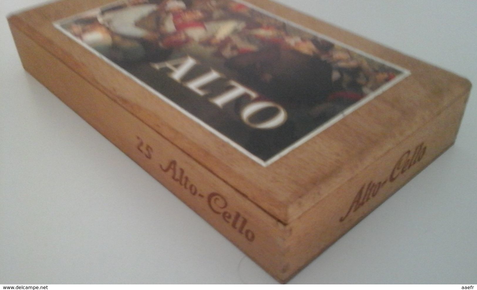 Boîte à Cigares En Bois ALTO - CELLO , Serie Brueghel - Boites à Tabac Vides