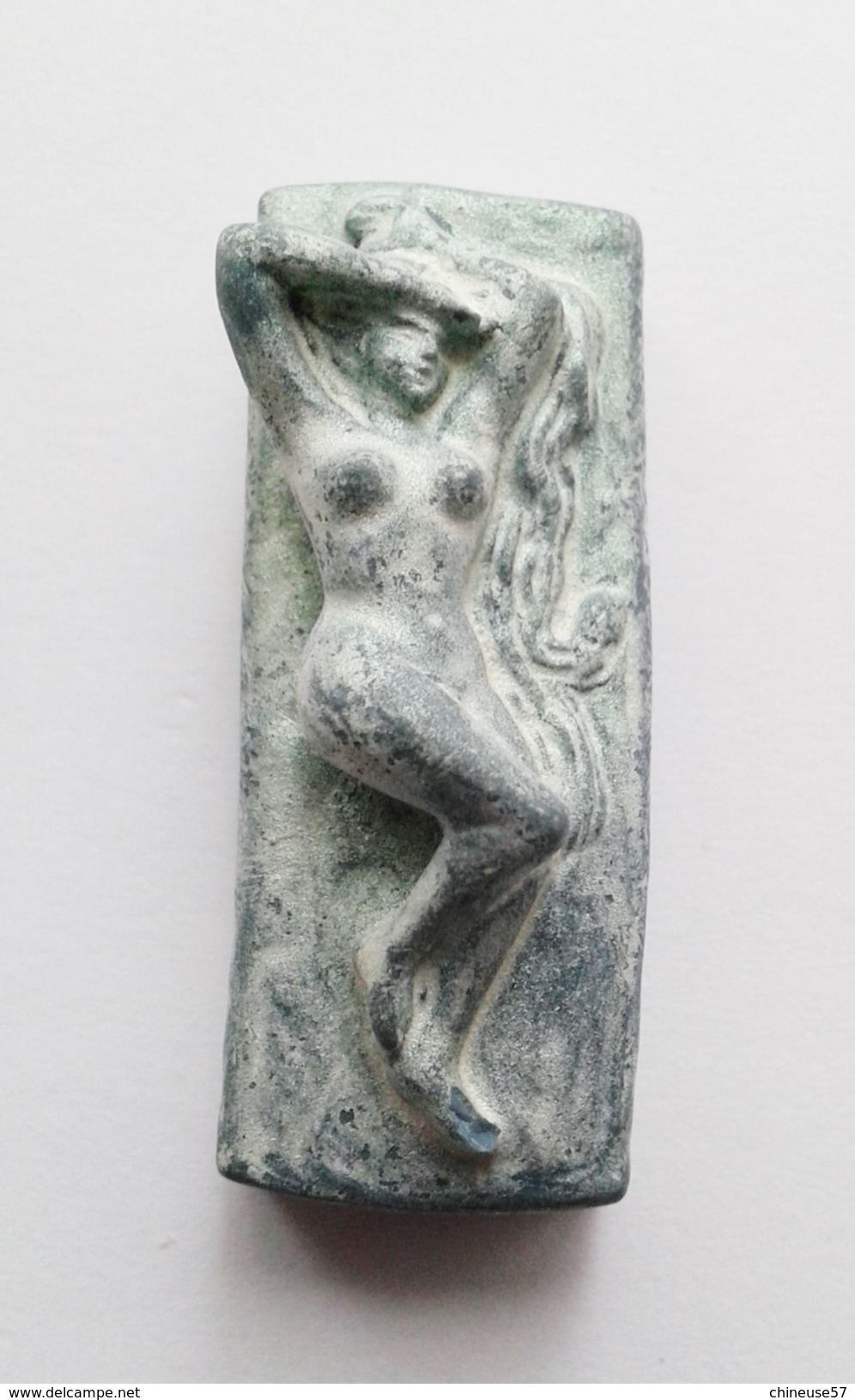 Fève Statue Femme Nue(fève Mate Vert Bronze) - Personnages