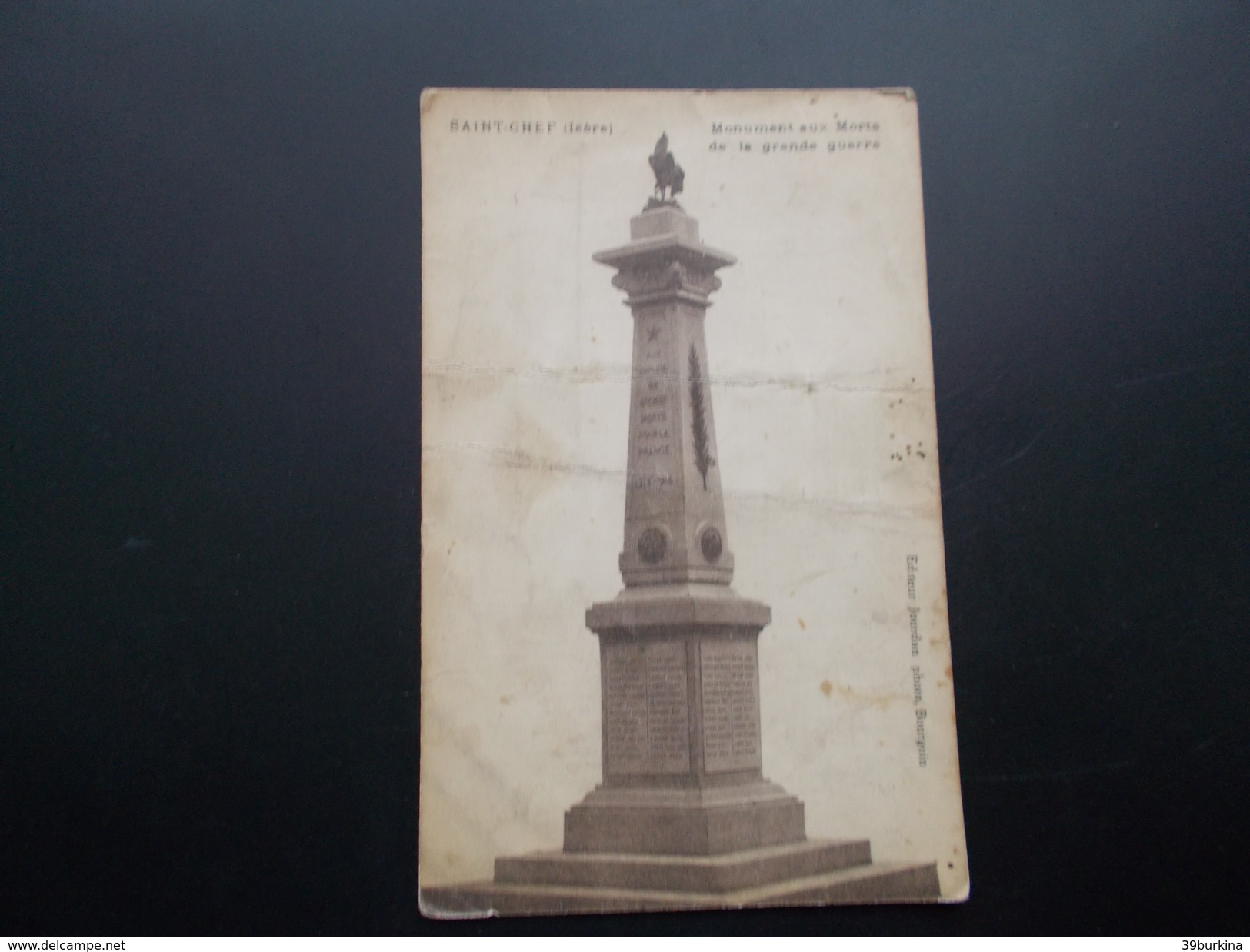 Monument Aux Morts 1914/18  SAINT-CHEF (Isère) - War Memorials