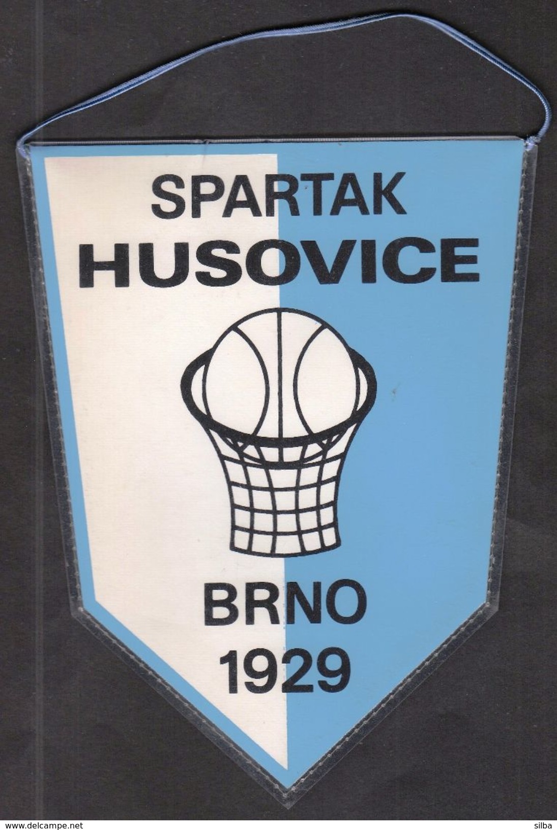 Basketball / Flag, Pennant / Czech Republic / Spartak Husovice, Brno - Uniformes, Recordatorios & Misc
