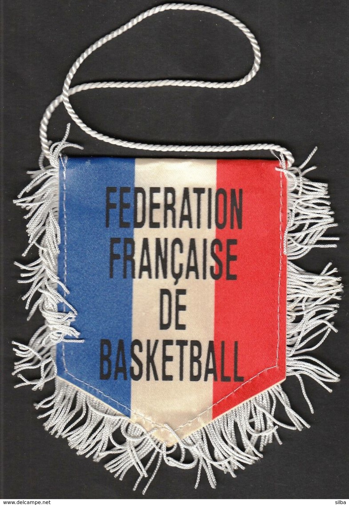 Basketball / Flag, Pennant / France Basketball Federation - Bekleidung, Souvenirs Und Sonstige