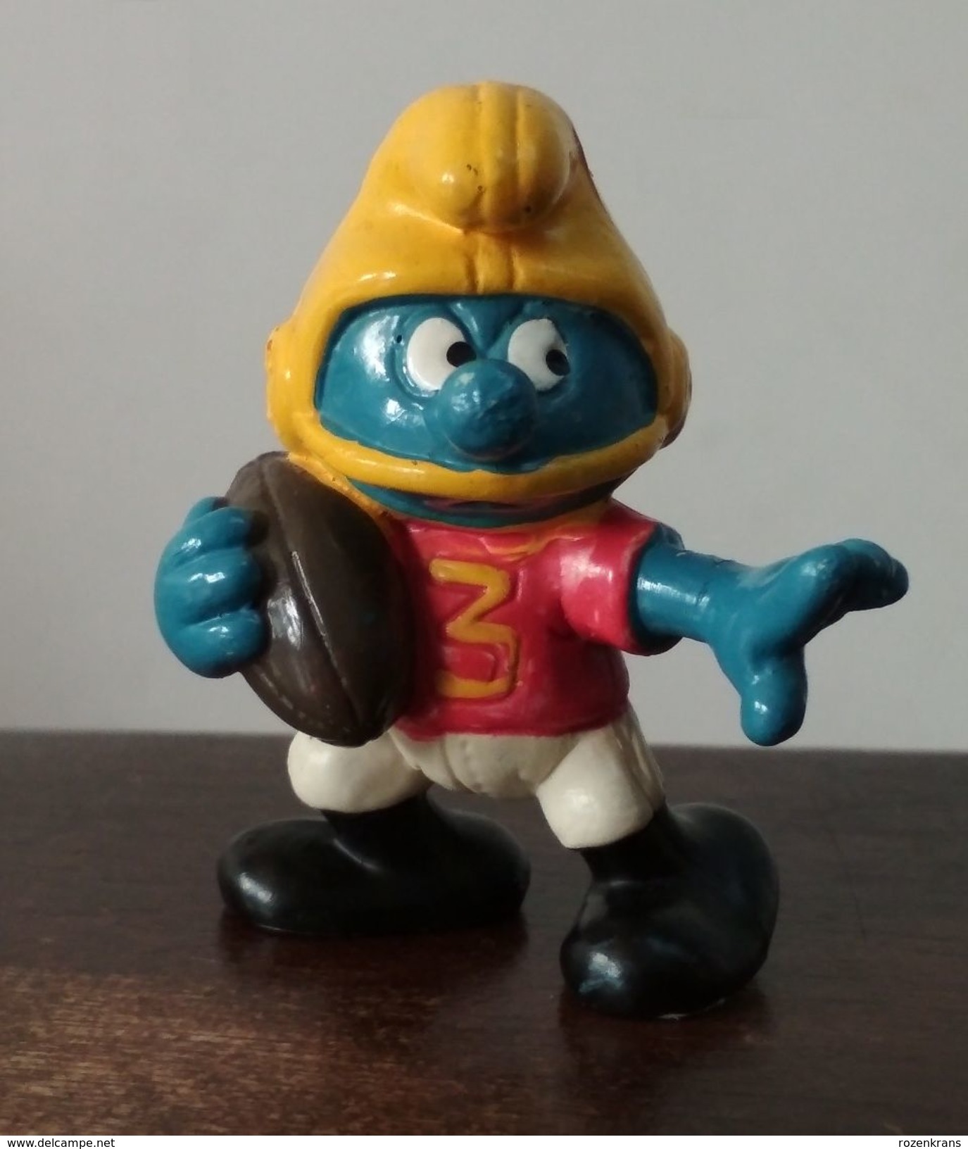 American Football Smurf  Pitufo Schlumph 1980 Made In Hong Kong Schleich PEYO - Smurfs