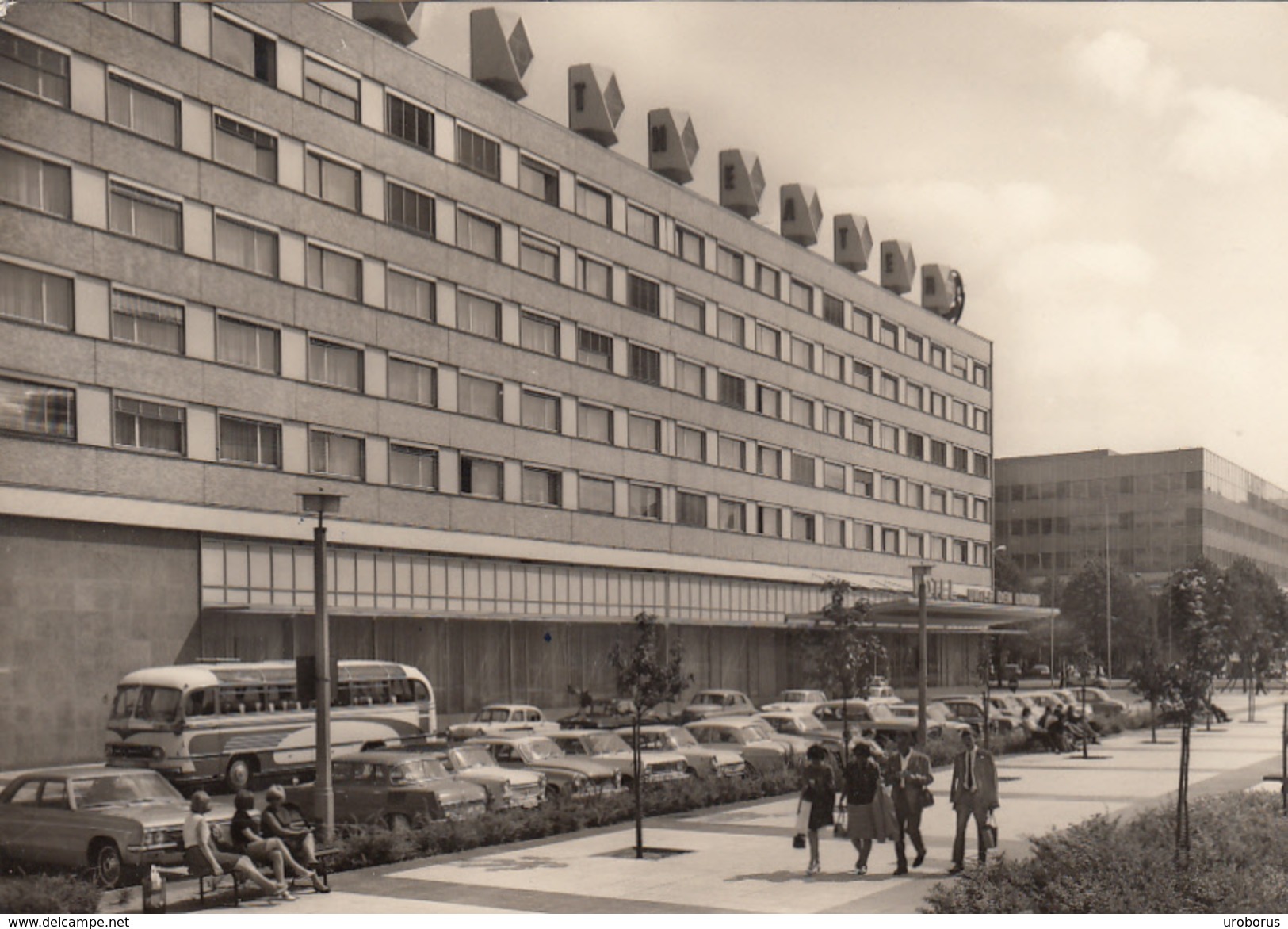 GERMANY - Berlin 1970's - Hotel Unter Den Linden - Automotive - Otros & Sin Clasificación