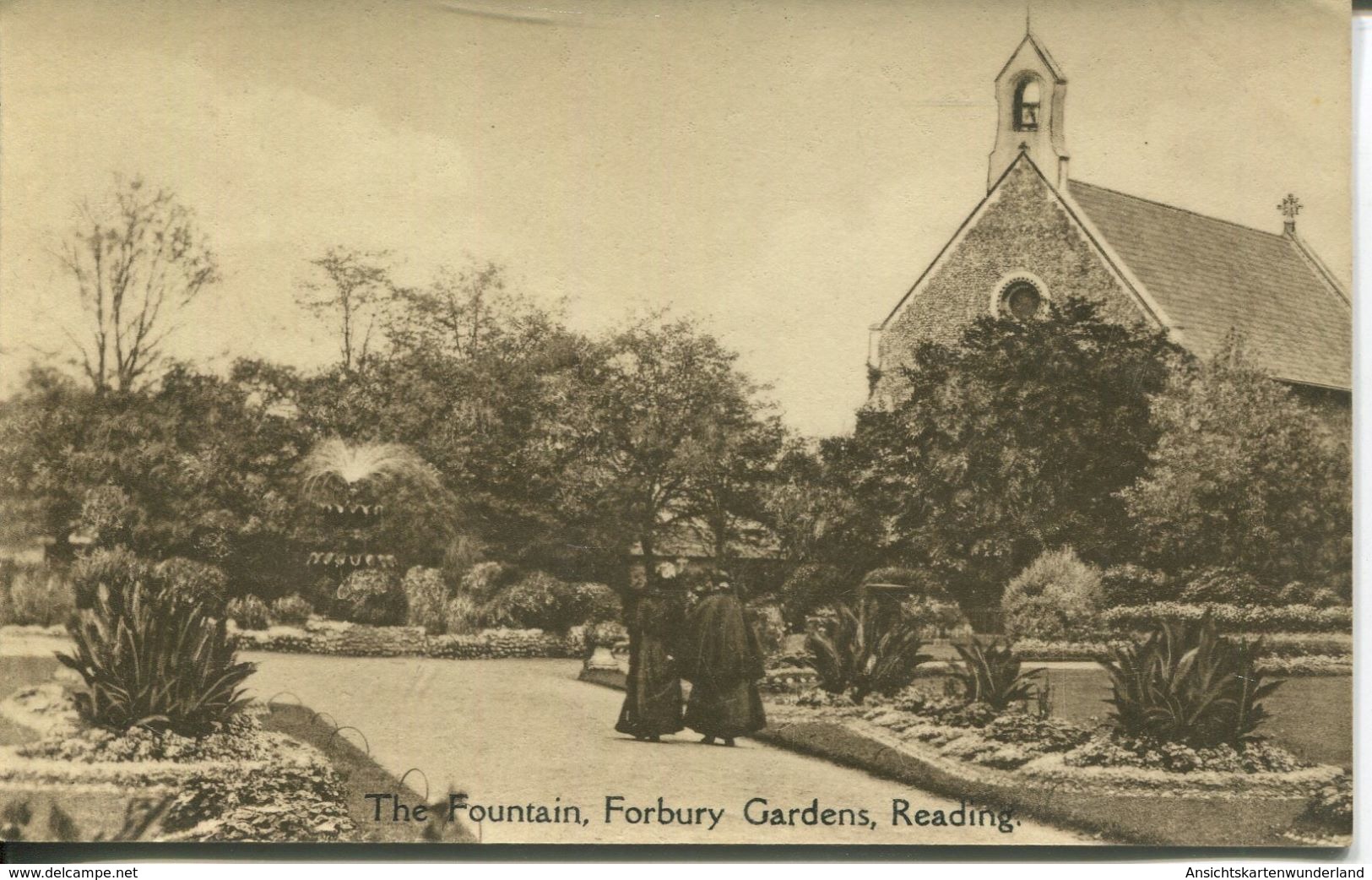 Reading - The Fountain, Forbury Gardens (001404) - Reading