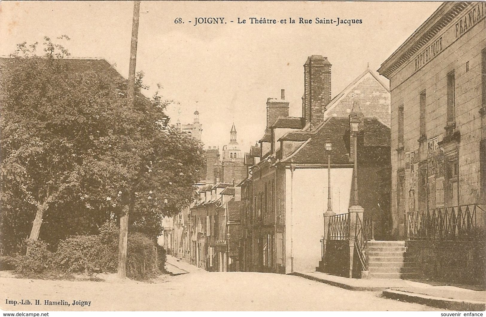 CPA Joigny Le Théatre Et La Rue Saint Jacques St 89 Yonne - Joigny