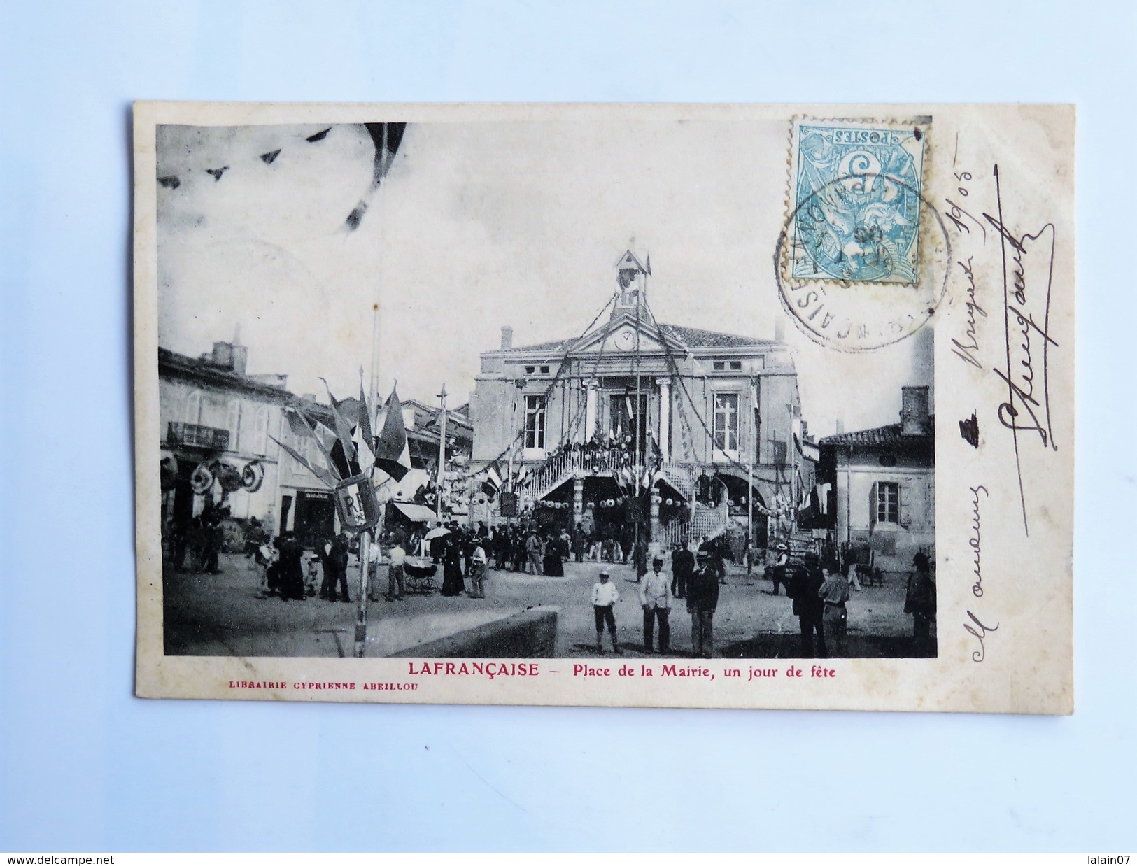 C.P.A. 82 LAFRANCAISE : Place De La Mairie, Un Jour De Fête, Animé, En 1905, RARE - Lafrancaise