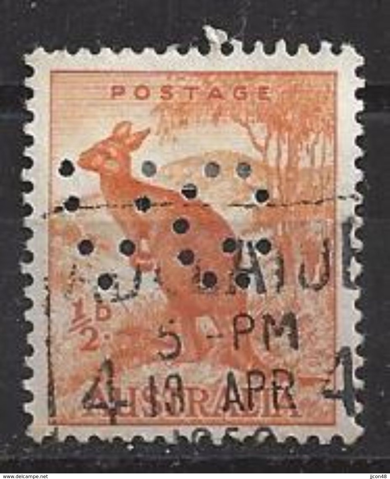 Australia 1937-56 1.1/2d (o) Perfin VG - Perforés