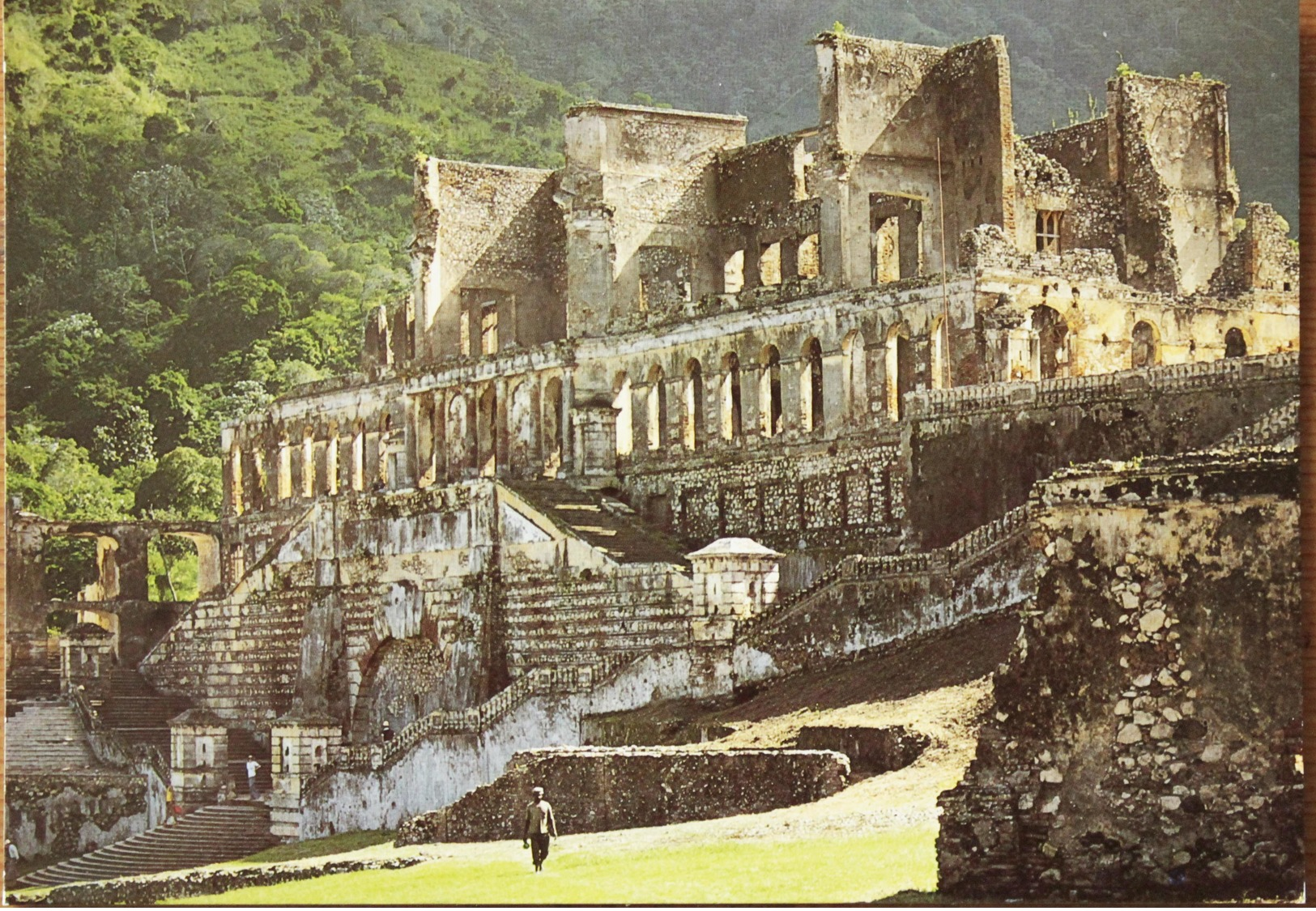 21 Haïti - Cap Haïtien Nearby Ruins Of Sans Souci Palace - Ruines Du Palace Sans Souci -  Ets Bondel Port Au Prince - Haïti