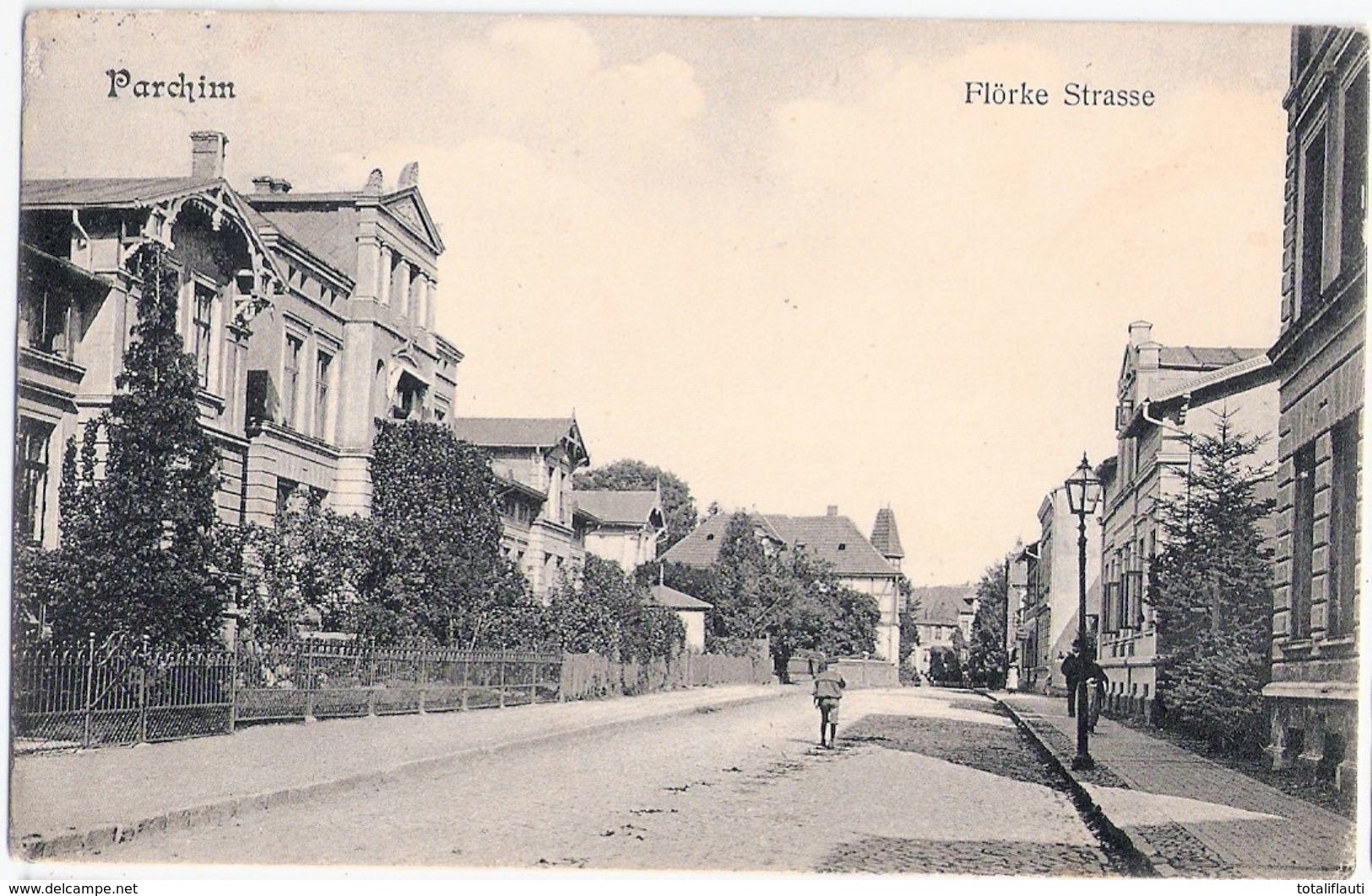 PARCHIM Flörke Strasse Belebt Gelaufen 13.10.1910 - Parchim