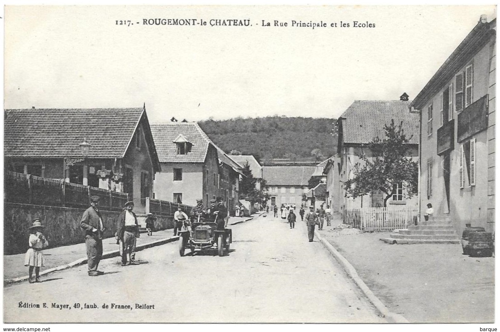 D90 . CPA . ROUGEMONT Le CHATEAU   . TB Animation + Au Dos CORRESPONDANCE MILITAIRE 1917 . - Rougemont-le-Château