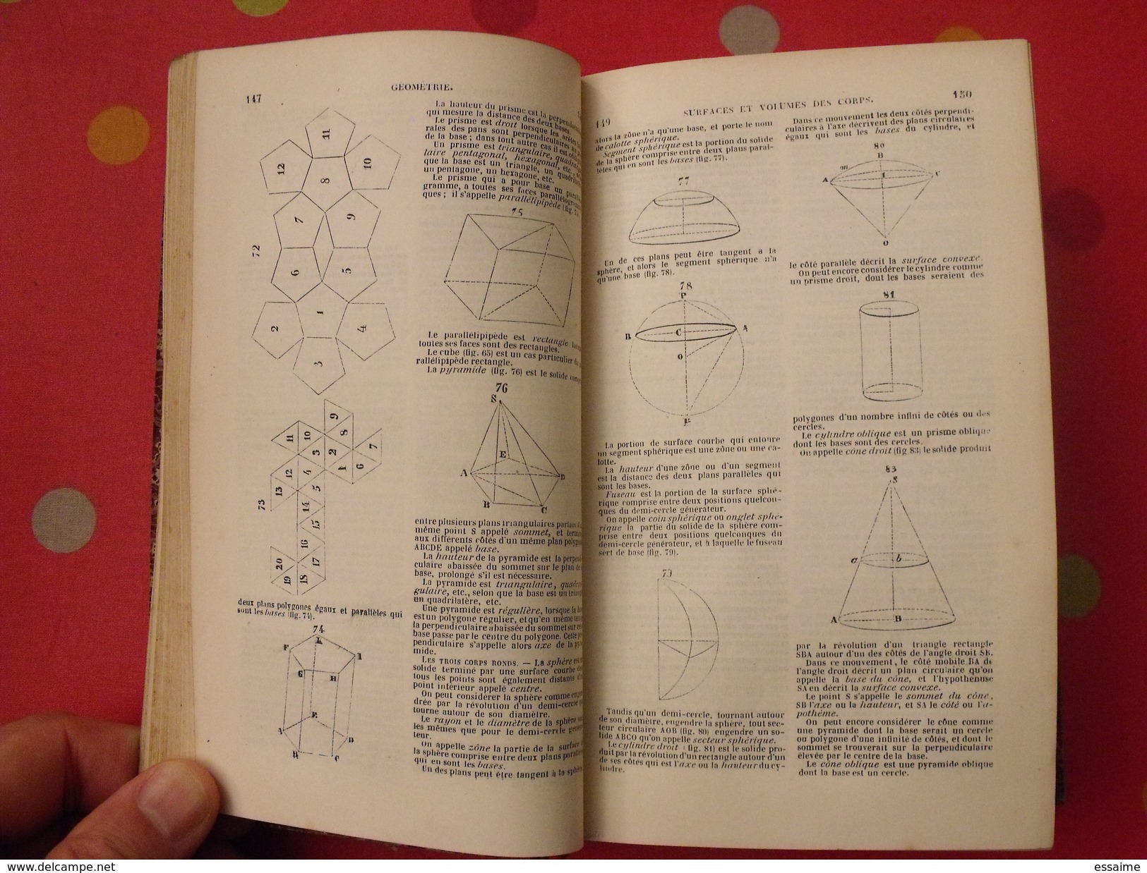 Un million de faits. Sciences Arts et lettres. Dubochet 1842. Collectif. nombreuses gravures