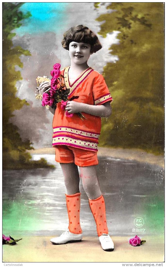 [DC10985] CPA - BAMBINA CON FIORI - Non Viaggiata - Old Postcard - Altri & Non Classificati