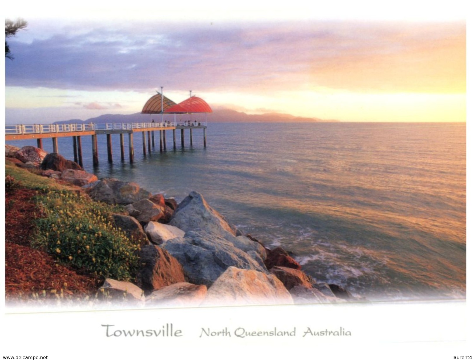 (206) Australia - (with Stamp At Back Of Card) QLD - Townsville - Townsville